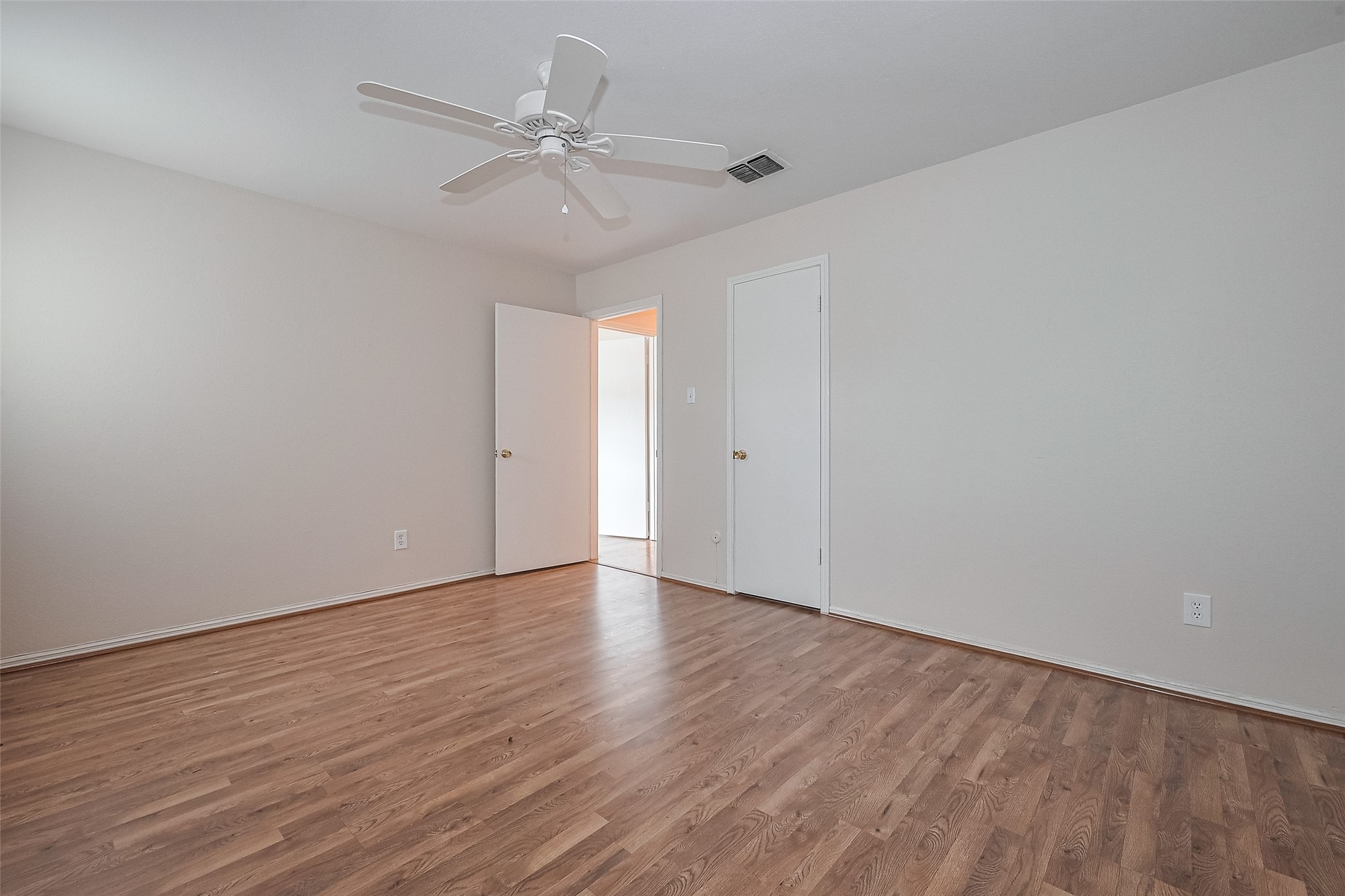 772 Thicket Lane , Houston, TX, 77079 | 94220673 | Realty Texas LLC