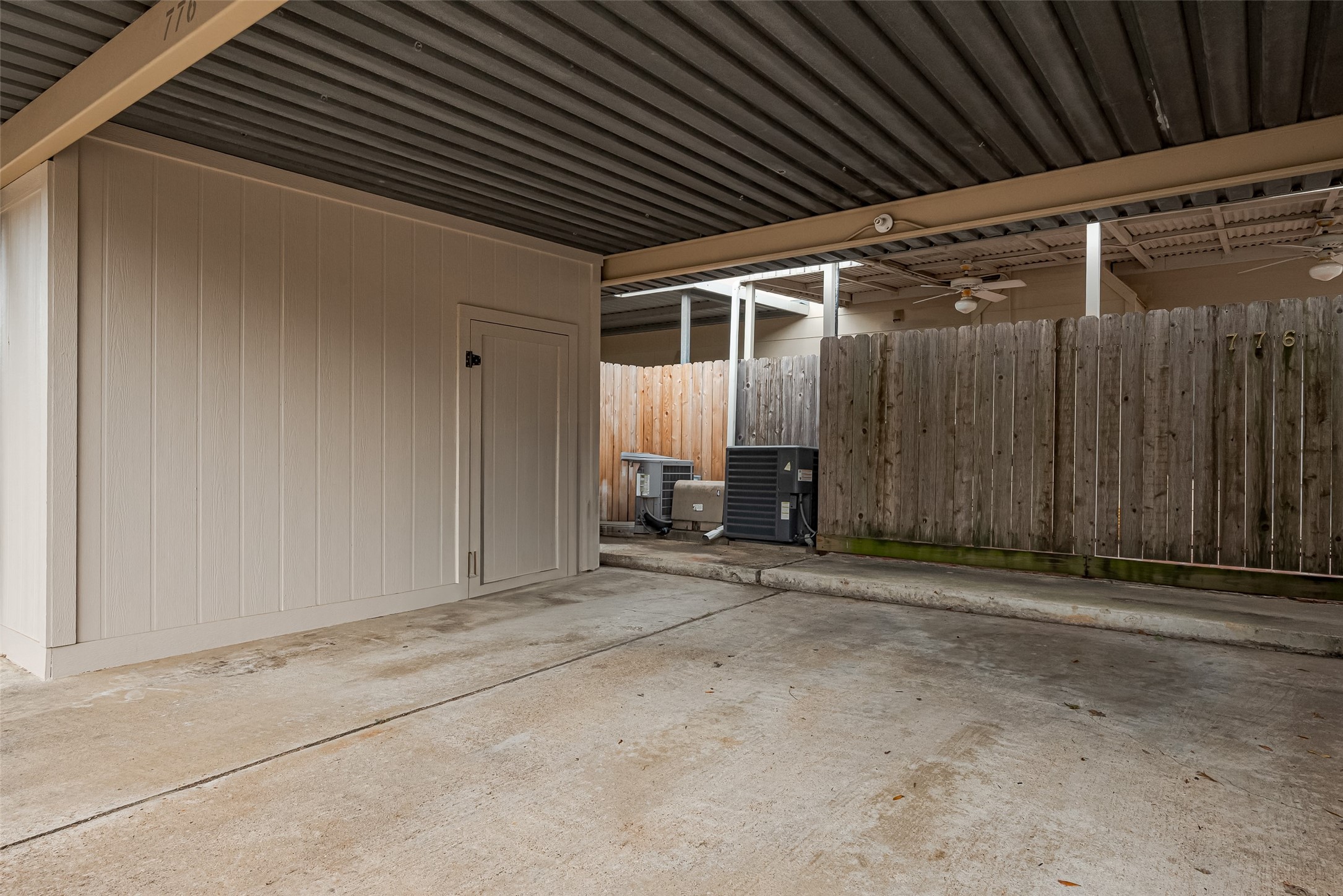 772 Thicket Lane , Houston, TX, 77079 | 94220673 | Realty Texas LLC