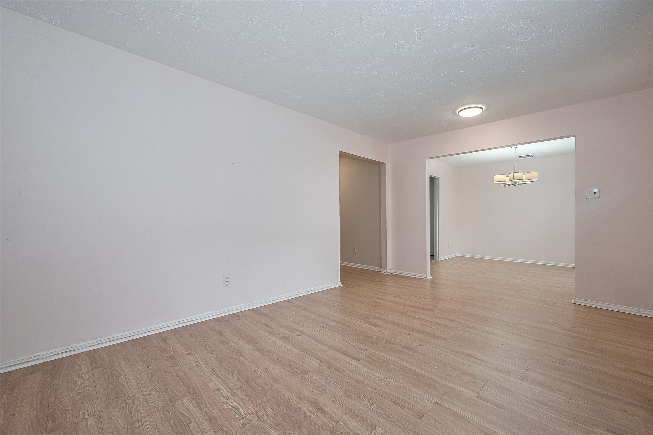 772 Thicket Lane , Houston, TX, 77079 | 94220673 | Realty Texas LLC