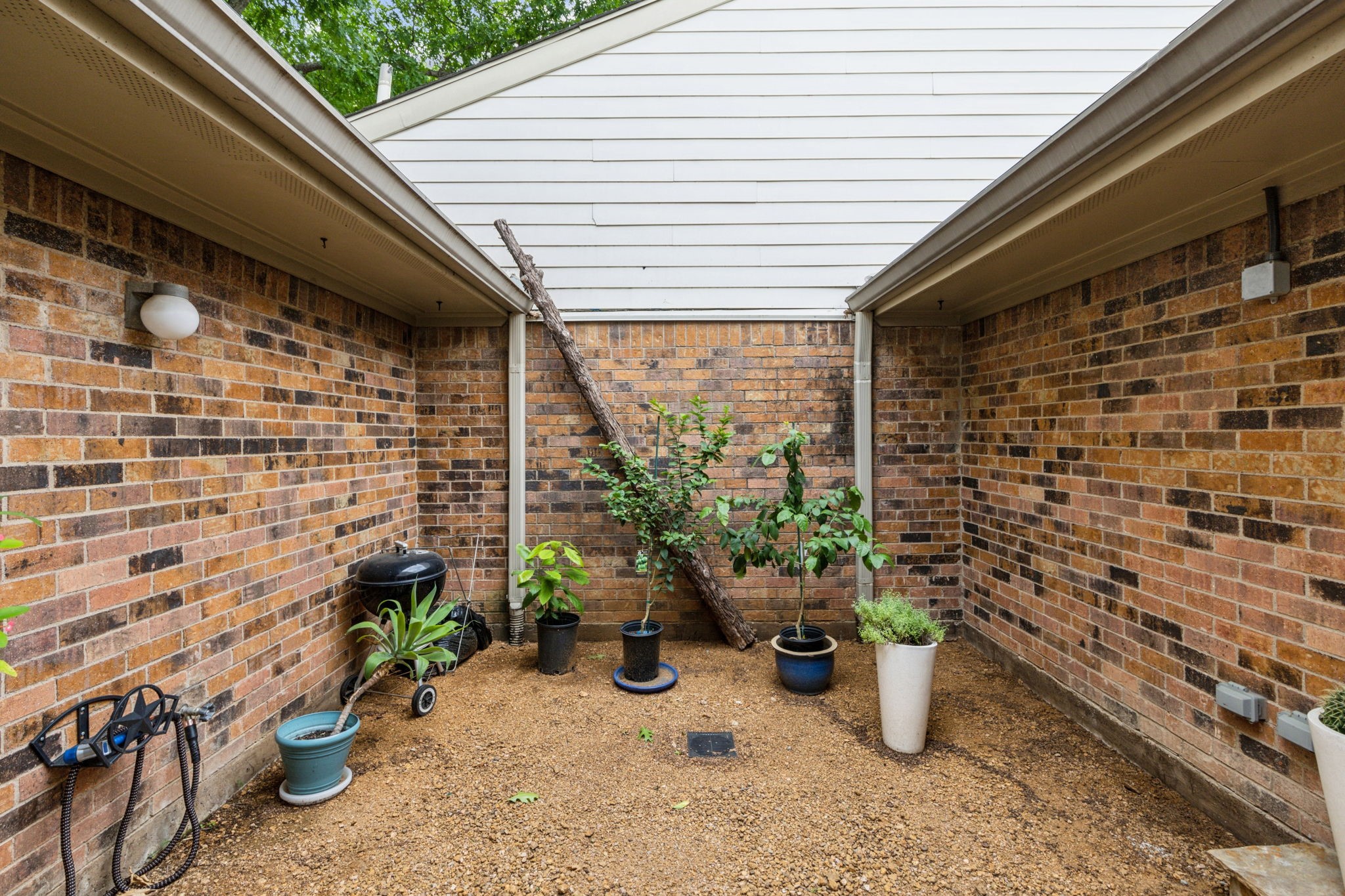 2110 Kessler Court 73 , Dallas, TX, 75208 | 20919645 | Realty Texas LLC