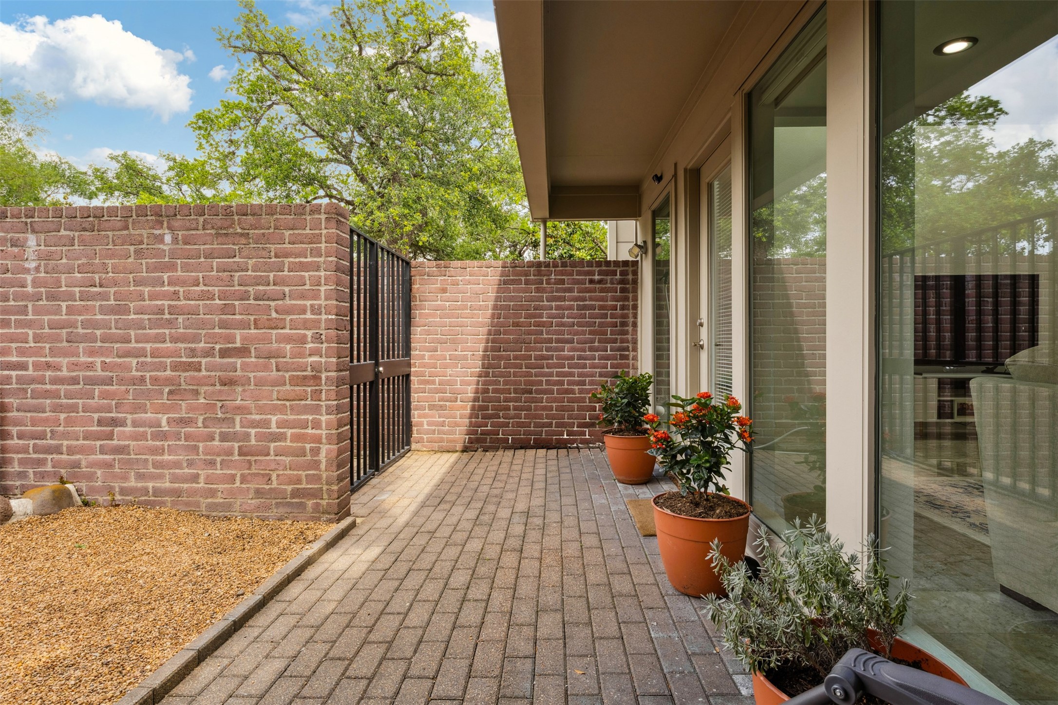 2321 Steel Street , Houston, TX, 77098 | 58567211 | Realty Texas LLC