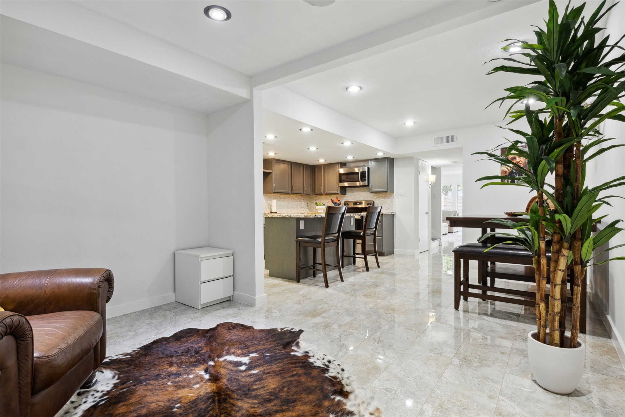 2321 Steel Street , Houston, TX, 77098 | 58567211 | Realty Texas LLC