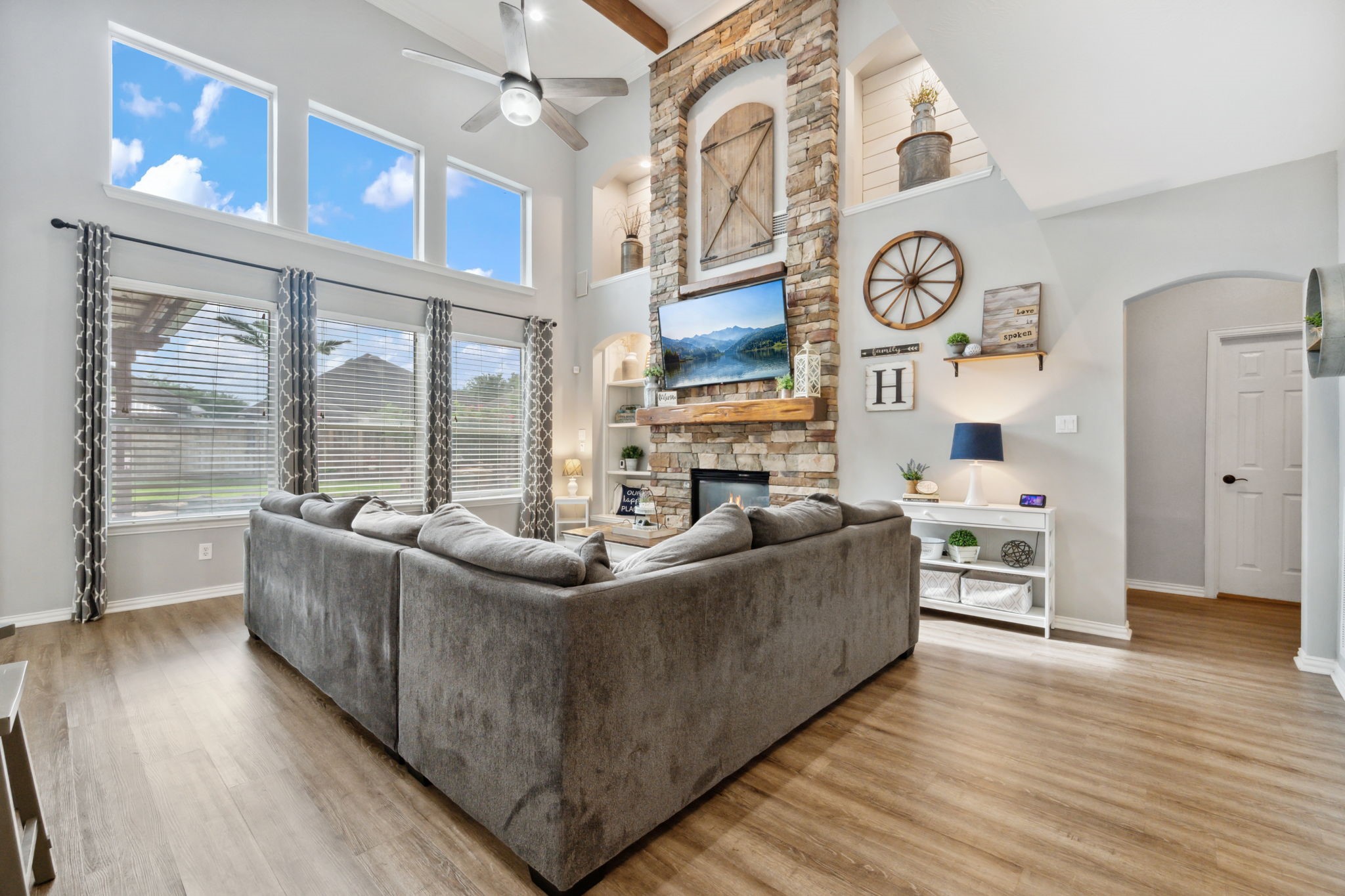 31030 Oak Forest Hollow Lane , Spring, TX, 77386 | 65962321 | Realty Texas LLC