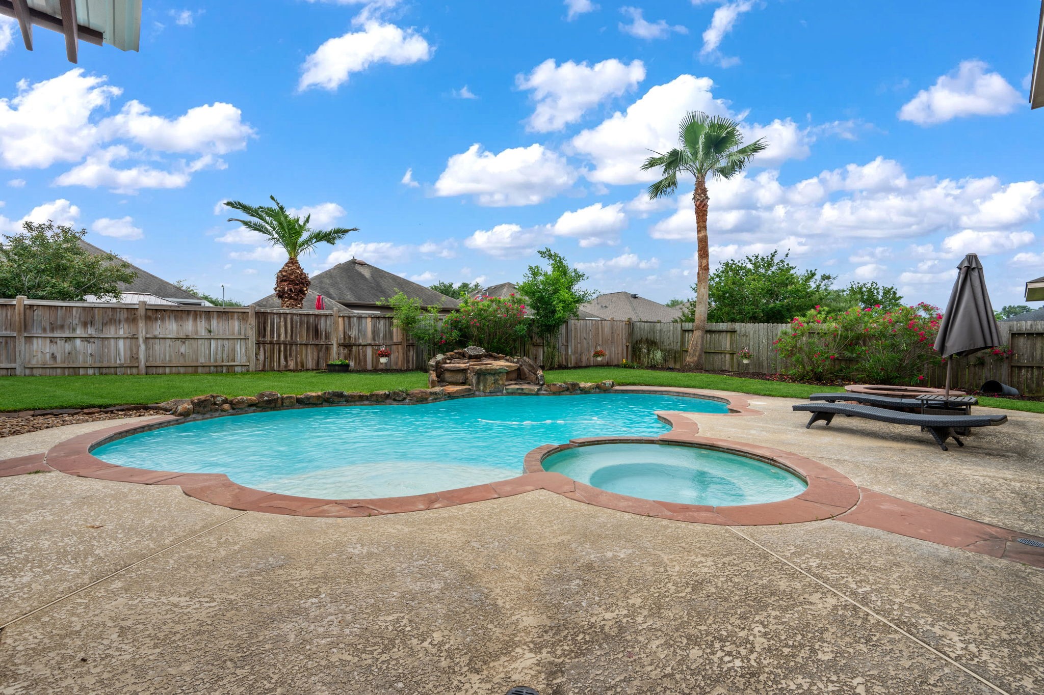 31030 Oak Forest Hollow Lane , Spring, TX, 77386 | 65962321 | Realty Texas LLC