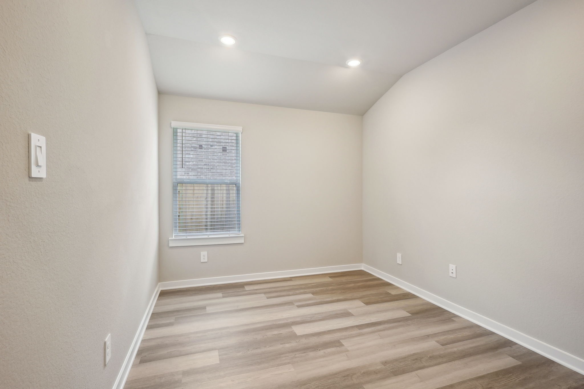 5030 Magnolia Springs Drive , Pearland, TX, 77584 | 80156065 | Realty Texas LLC