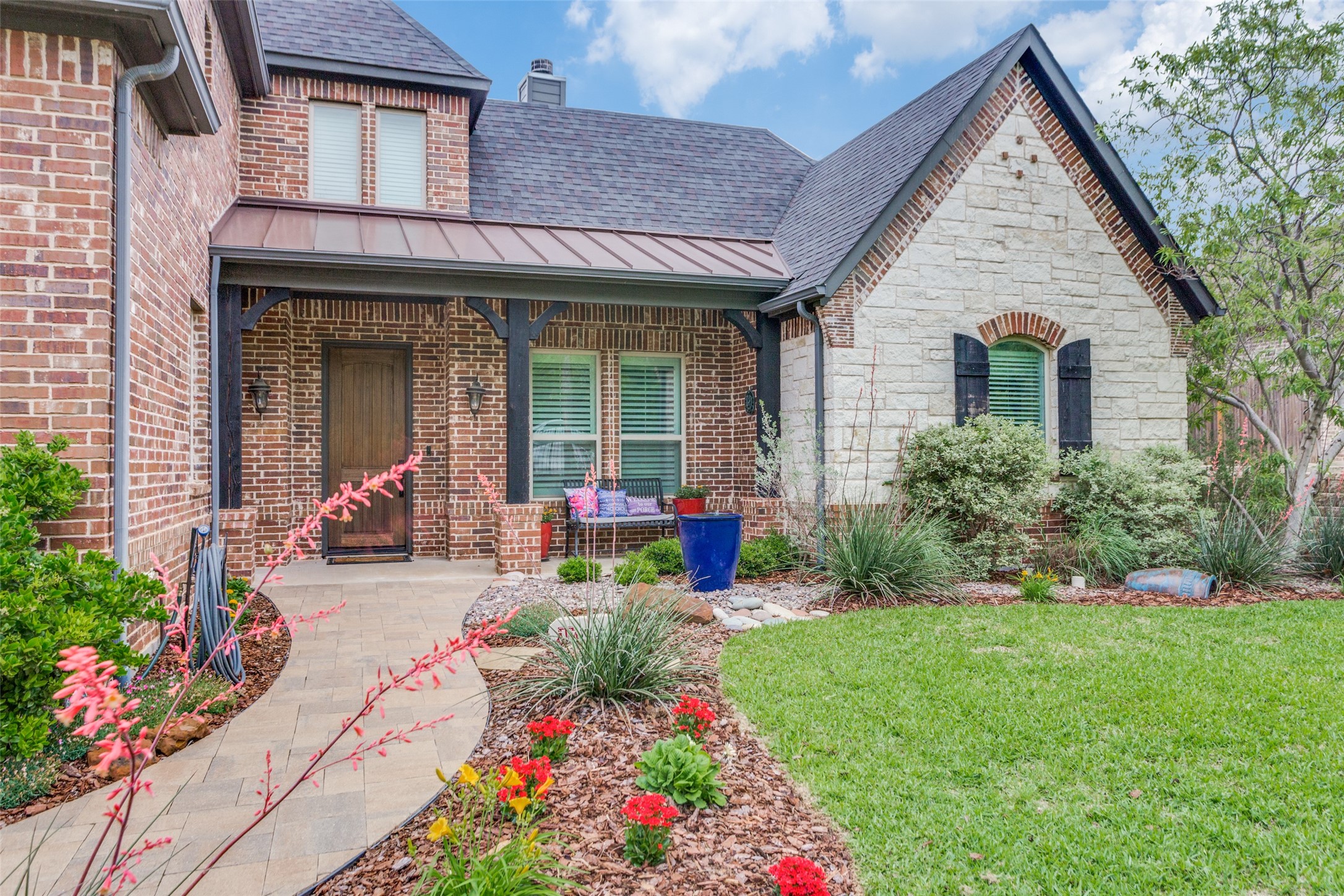 112 Falcon Crest Drive , Kennedale, TX, 76060 | 20914242 | Realty Texas LLC