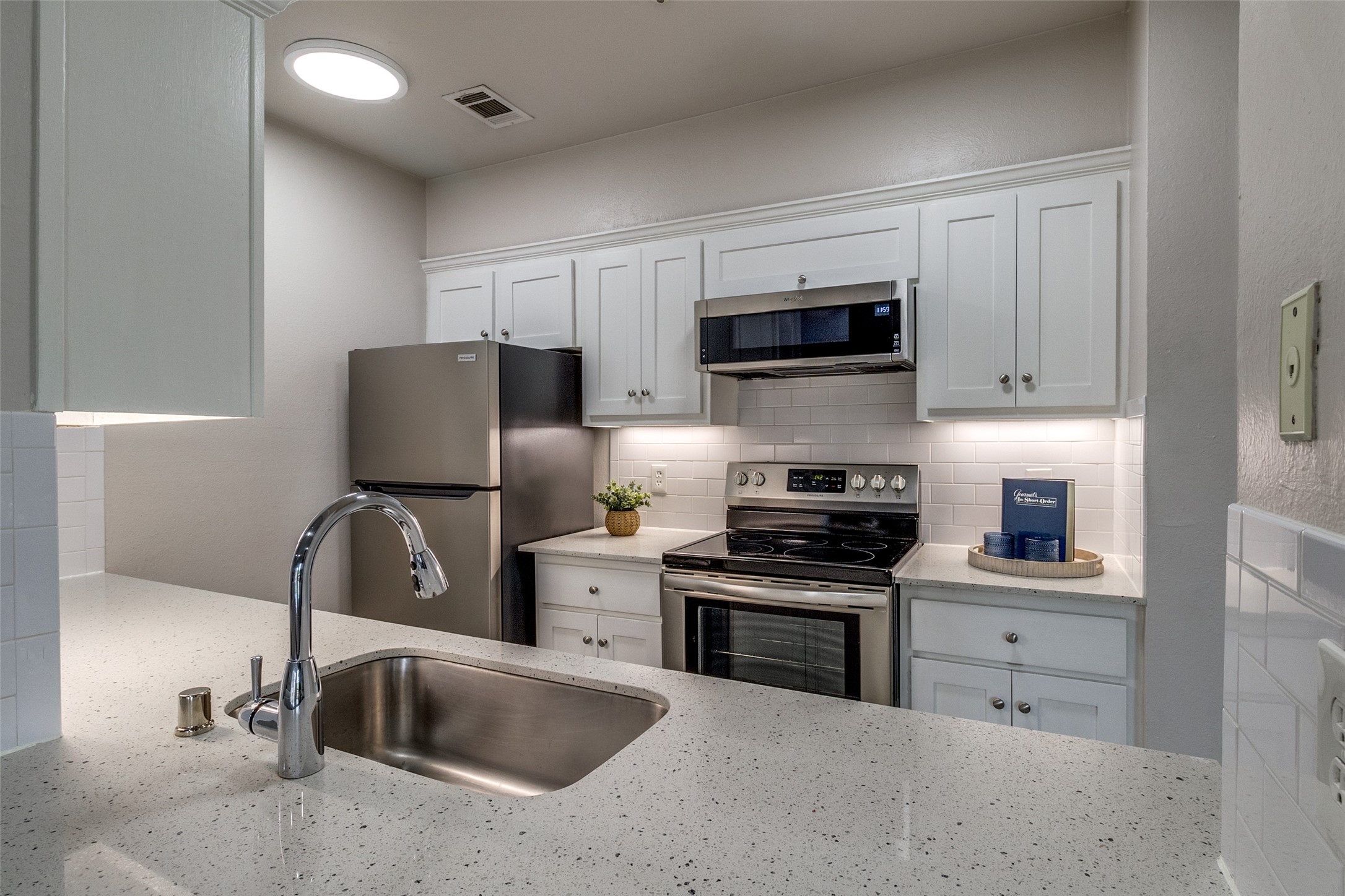 4501 Druid Lane 219 , Dallas, TX, 75205 | 20921788 | Realty Texas LLC