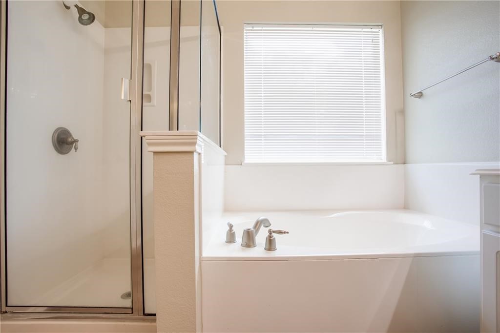 1200 Rainbow Parke Drive , Round Rock, TX, 78665 | 2638749 | Realty Texas LLC