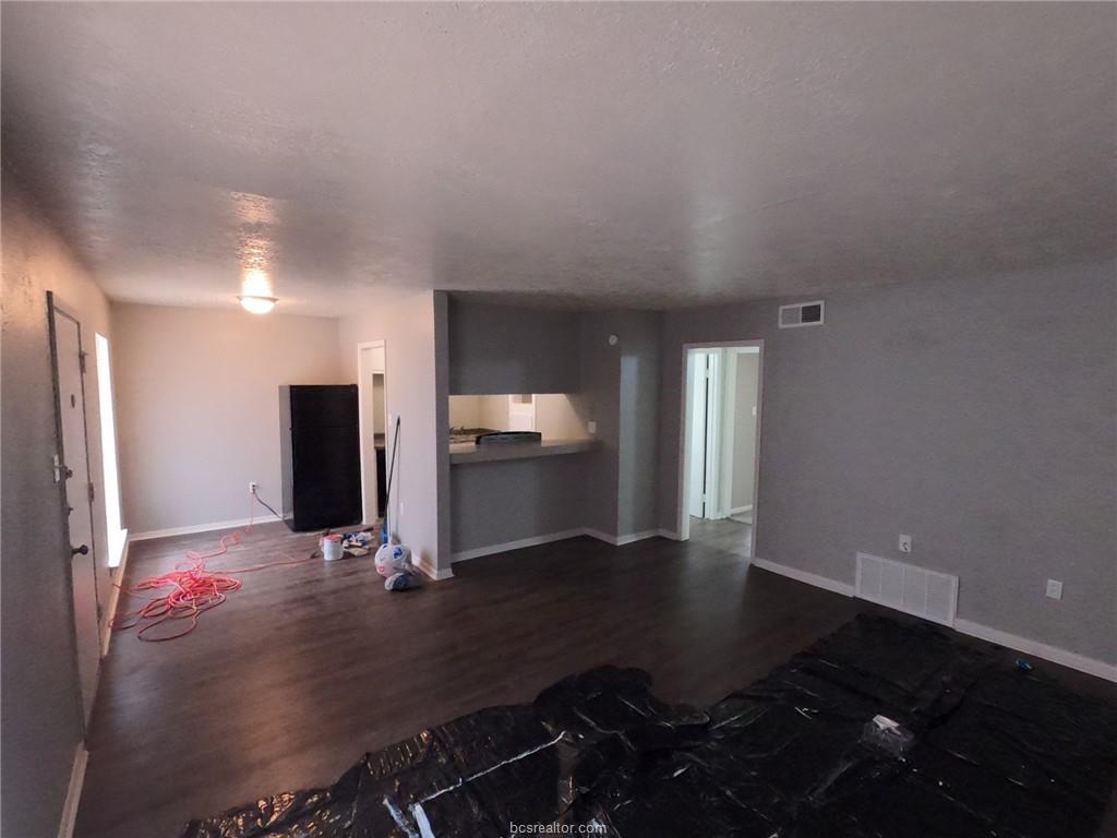 3300 S College Avenue A05 , Bryan, TX, 77801 | 25005215 | Realty Texas LLC