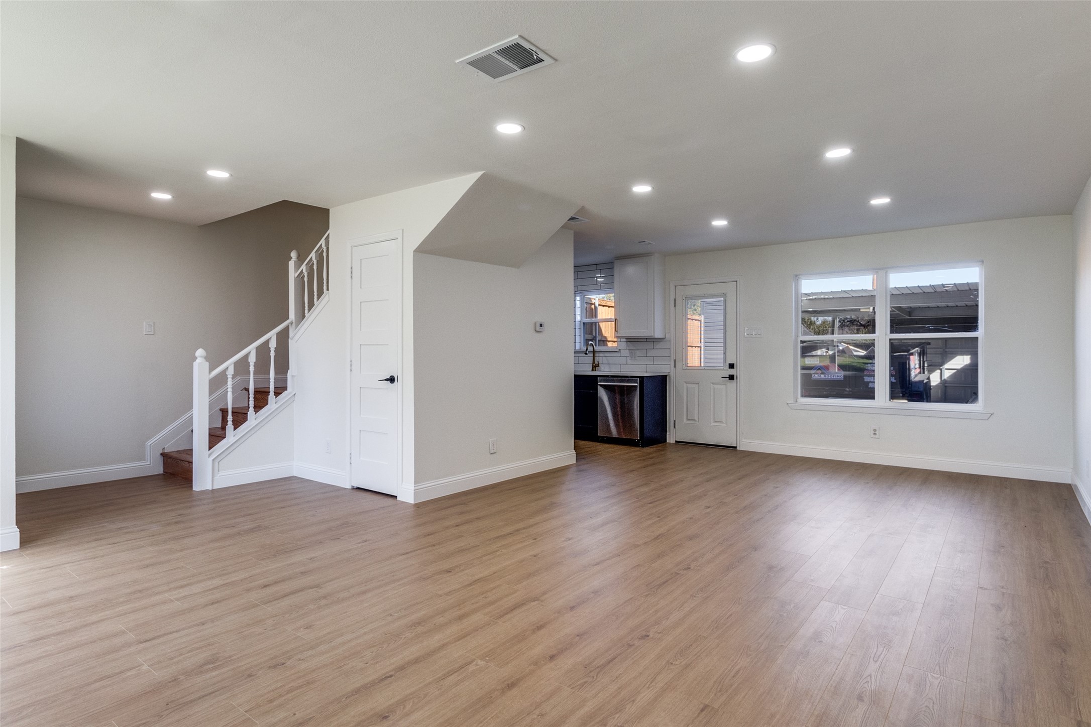 301 Towne House Lane , Richardson, TX, 75081 | 20922060 | Realty Texas LLC