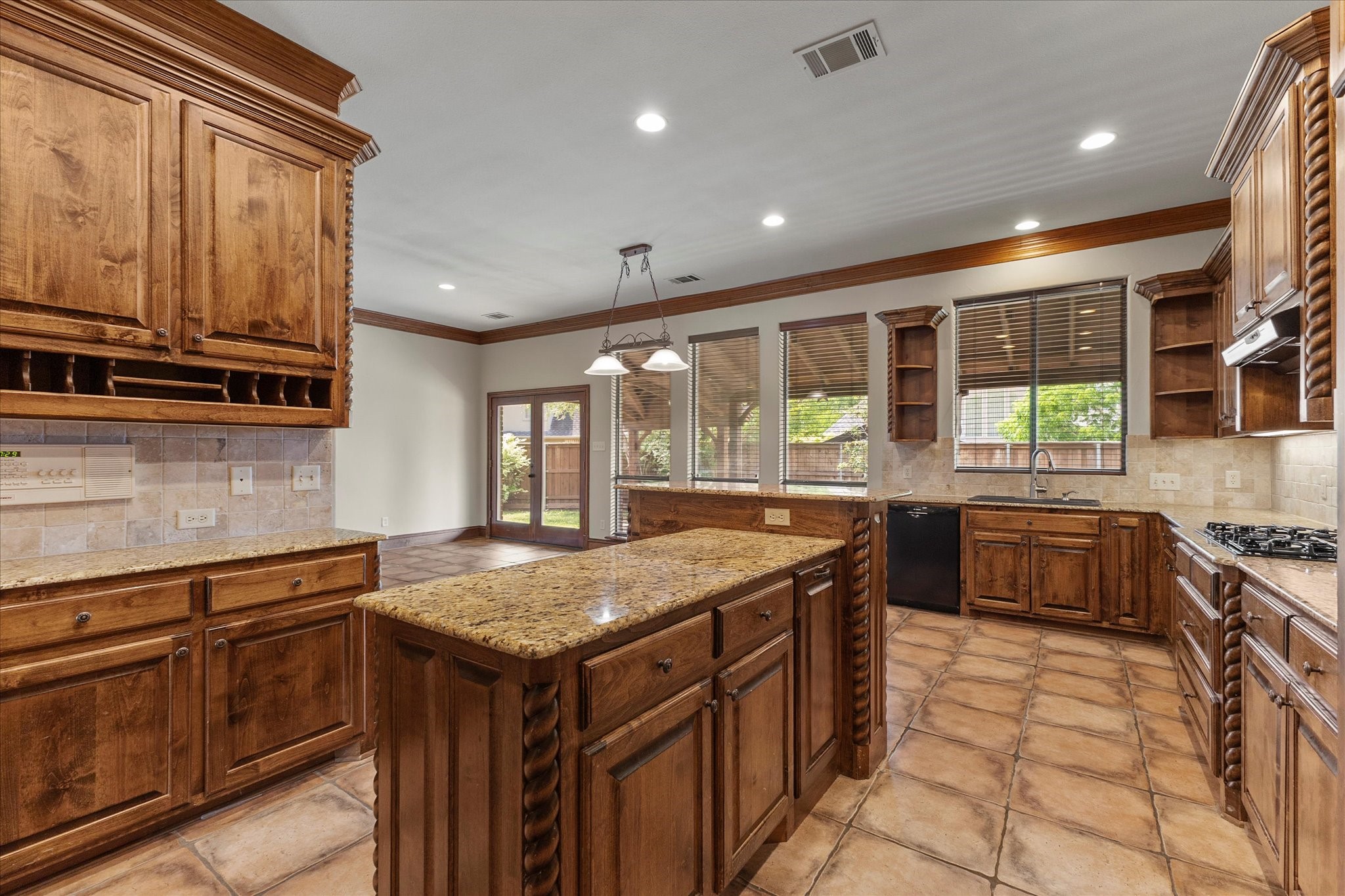 8 Siesta Circle , Heath, TX, 75032 | 20920981 | Realty Texas LLC