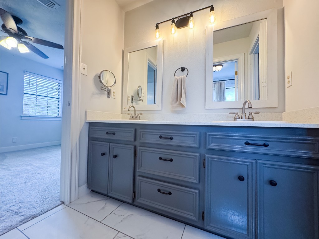 909 Blue Spring Circle , Round Rock, TX, 78681 | 6830336 | Realty Texas LLC