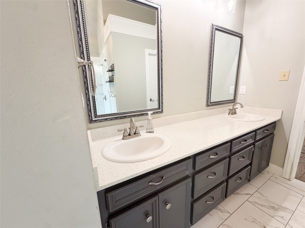 909 Blue Spring Circle , Round Rock, TX, 78681 | 6830336 | Realty Texas LLC
