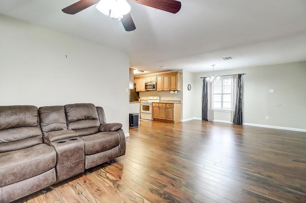 1011 Ennis Joslin 234 , Corpus Christi, TX, 78412 | 458451 | Realty Texas LLC