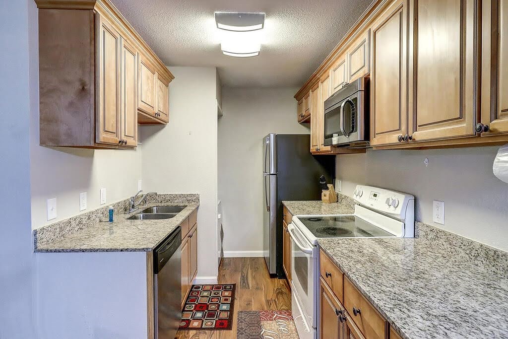 1011 Ennis Joslin 234 , Corpus Christi, TX, 78412 | 458451 | Realty Texas LLC