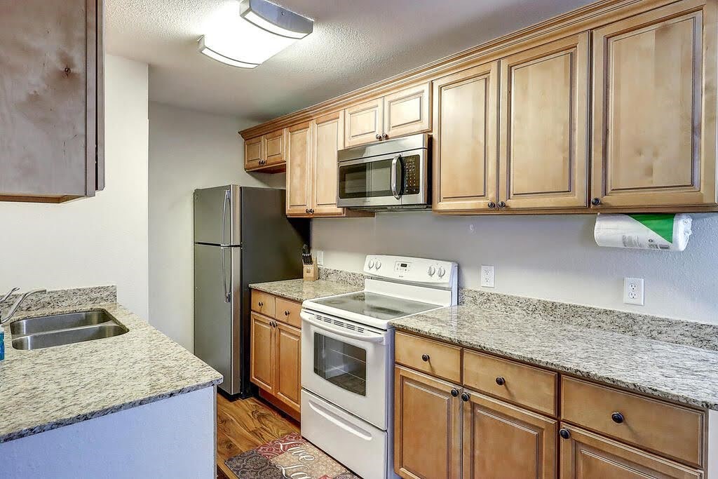 1011 Ennis Joslin 234 , Corpus Christi, TX, 78412 | 458451 | Realty Texas LLC