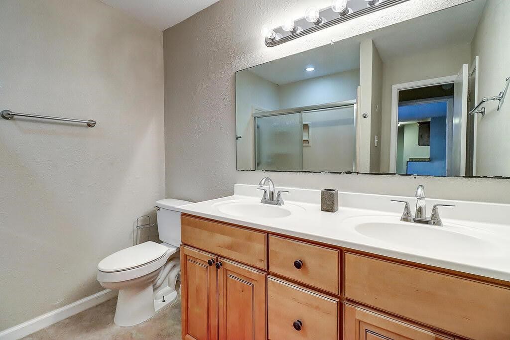 1011 Ennis Joslin 234 , Corpus Christi, TX, 78412 | 458451 | Realty Texas LLC
