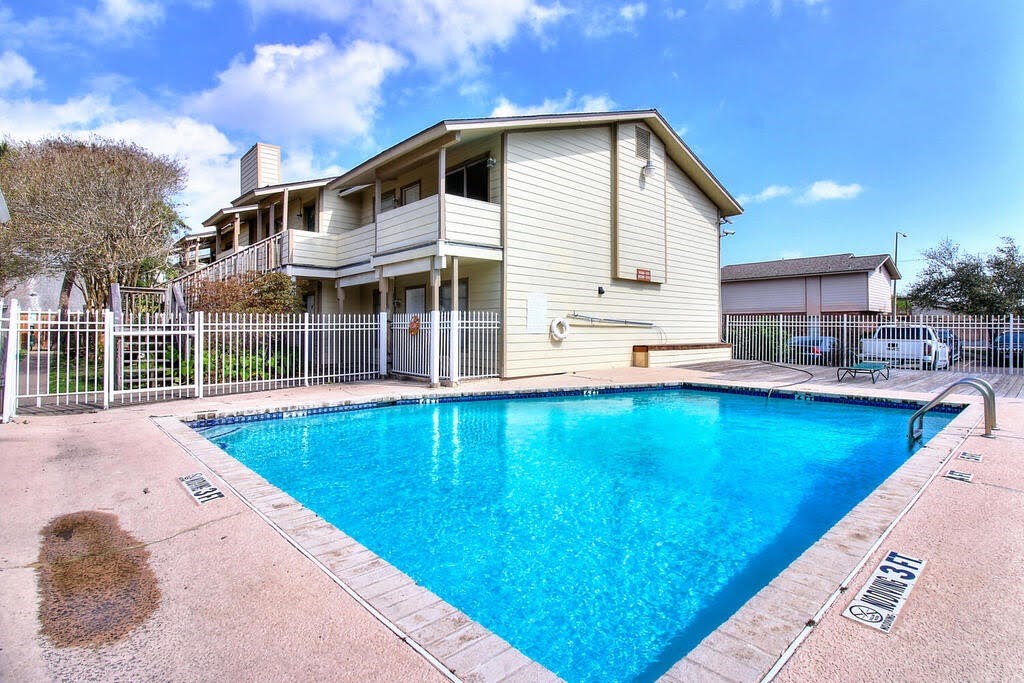 1011 Ennis Joslin 234 , Corpus Christi, TX, 78412 | 458451 | Realty Texas LLC