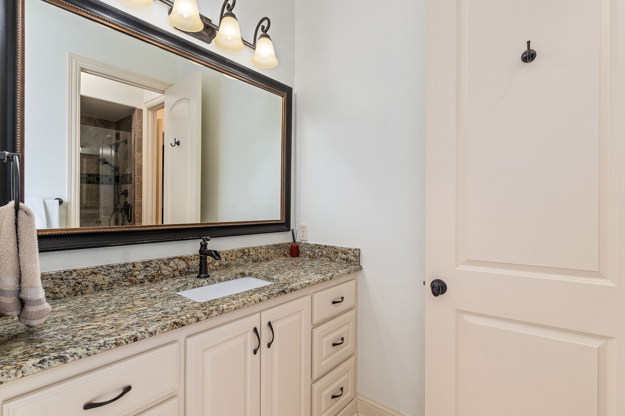 3505 Chimney Rock Drive , Flower Mound, TX, 75022 | 20920635 | Realty Texas LLC