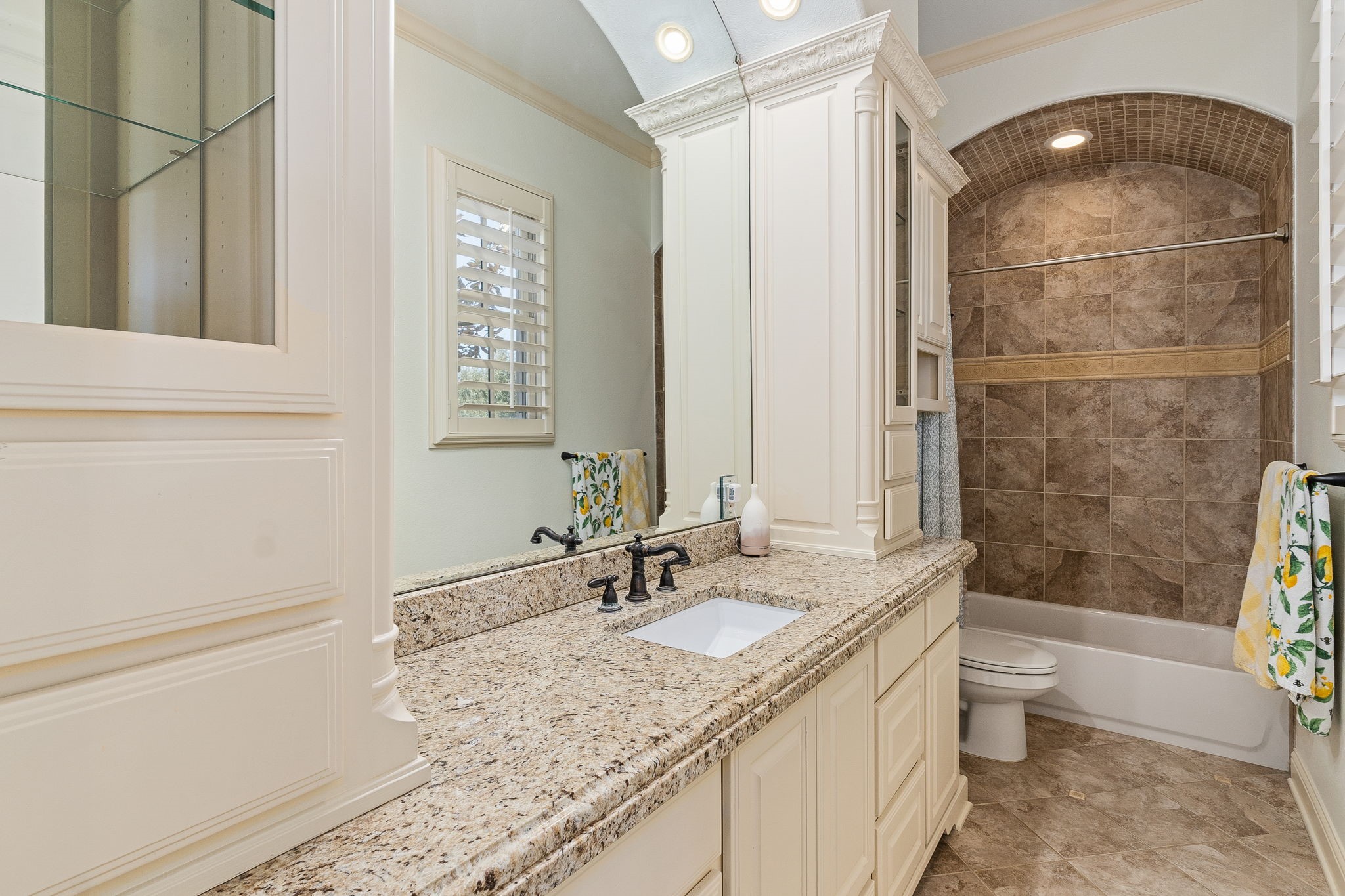 3505 Chimney Rock Drive , Flower Mound, TX, 75022 | 20920635 | Realty Texas LLC