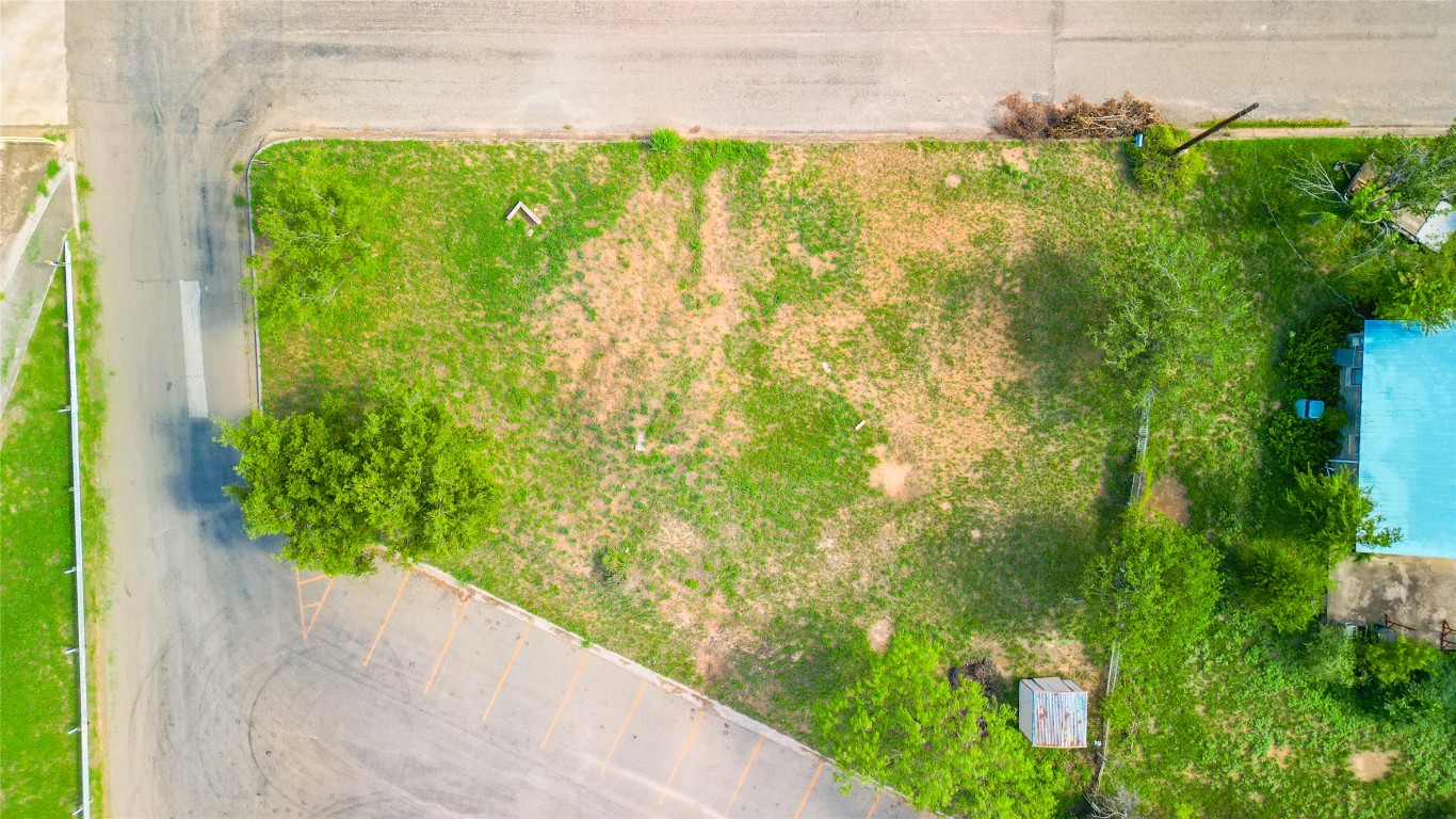 408 W Tarrant Street , Llano, TX, 78643 | 9867036 | Realty Texas LLC