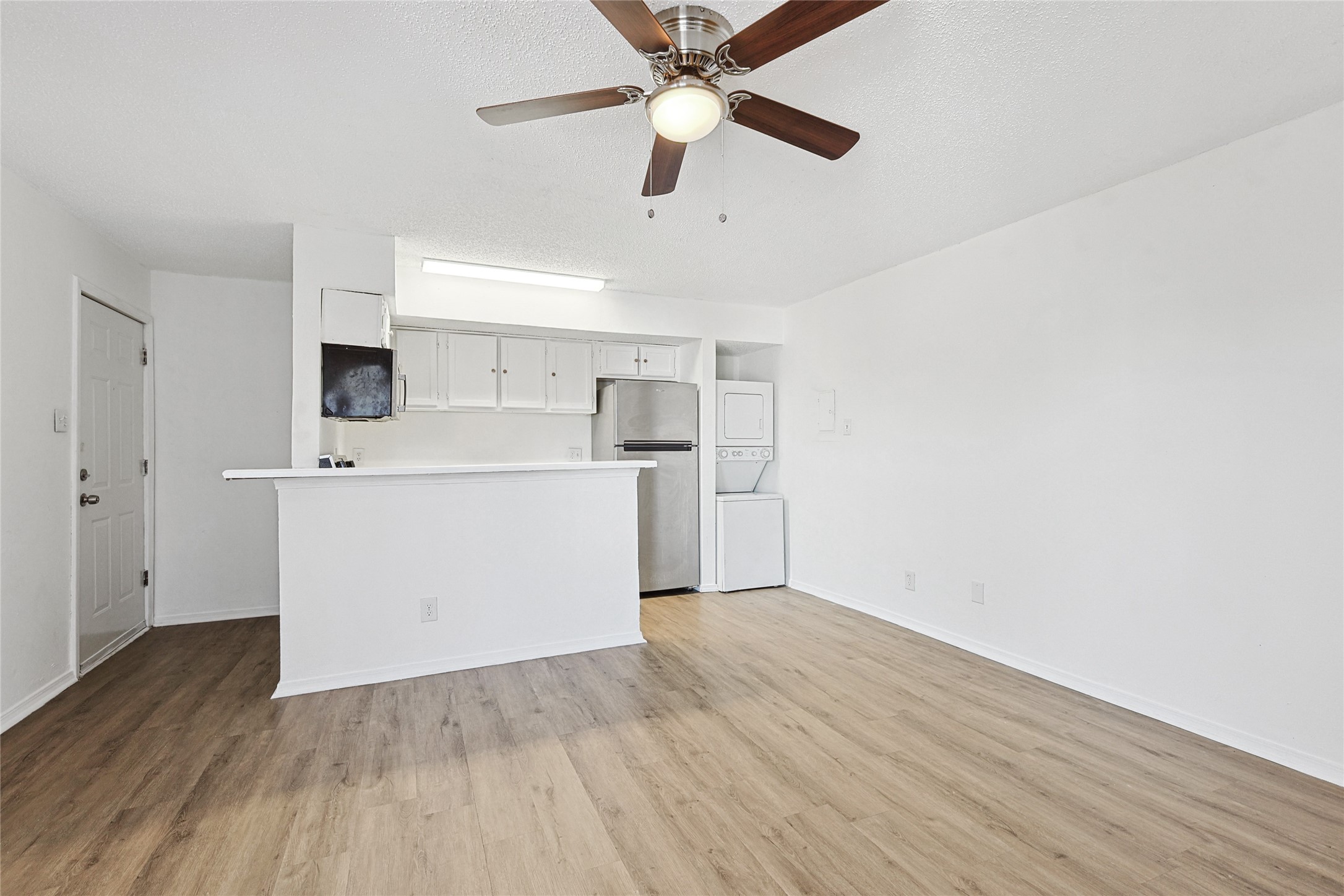 9839 Walnut Street 306 , Dallas, TX, 75243 | 20922295 | Realty Texas LLC