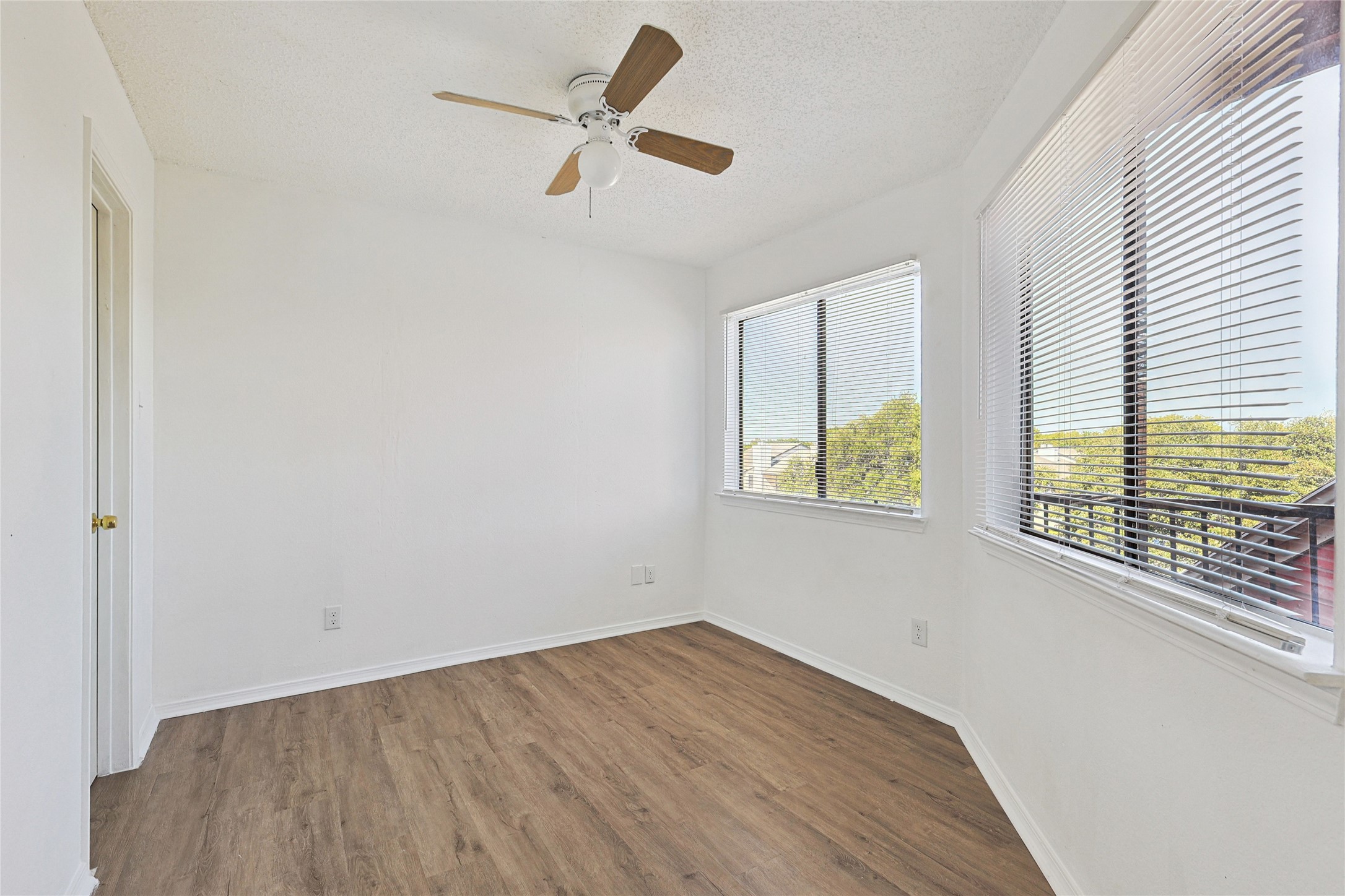 9839 Walnut Street 306 , Dallas, TX, 75243 | 20922295 | Realty Texas LLC