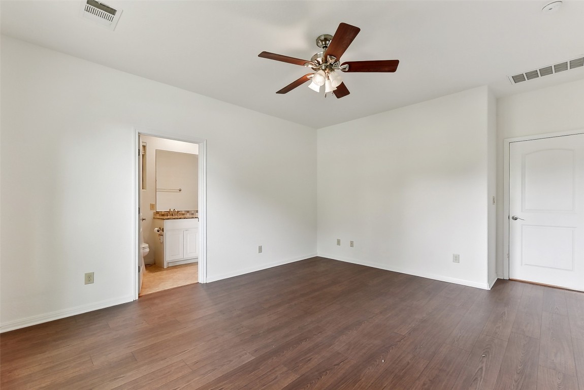 10104 Missel Thrush Drive , Austin, TX, 78750 | 5533691 | Realty Texas LLC