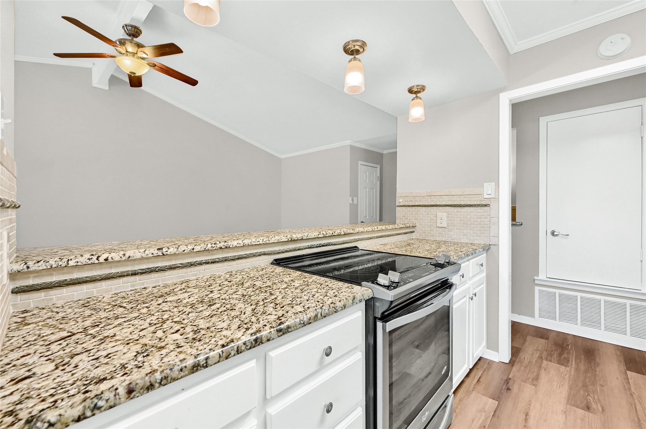 914 W Washington Street D , Sherman, TX, 75092 | 20922657 | Realty Texas LLC