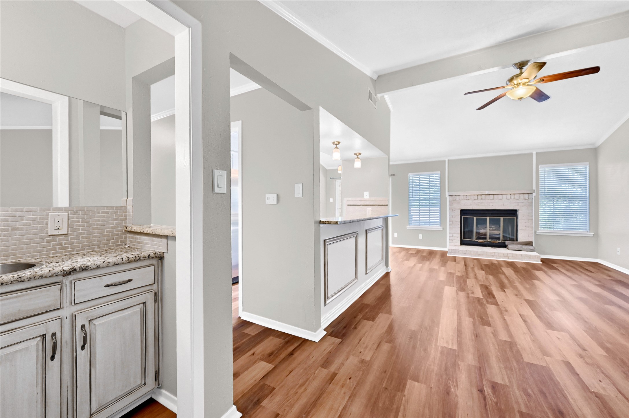 914 W Washington Street D , Sherman, TX, 75092 | 20922657 | Realty Texas LLC