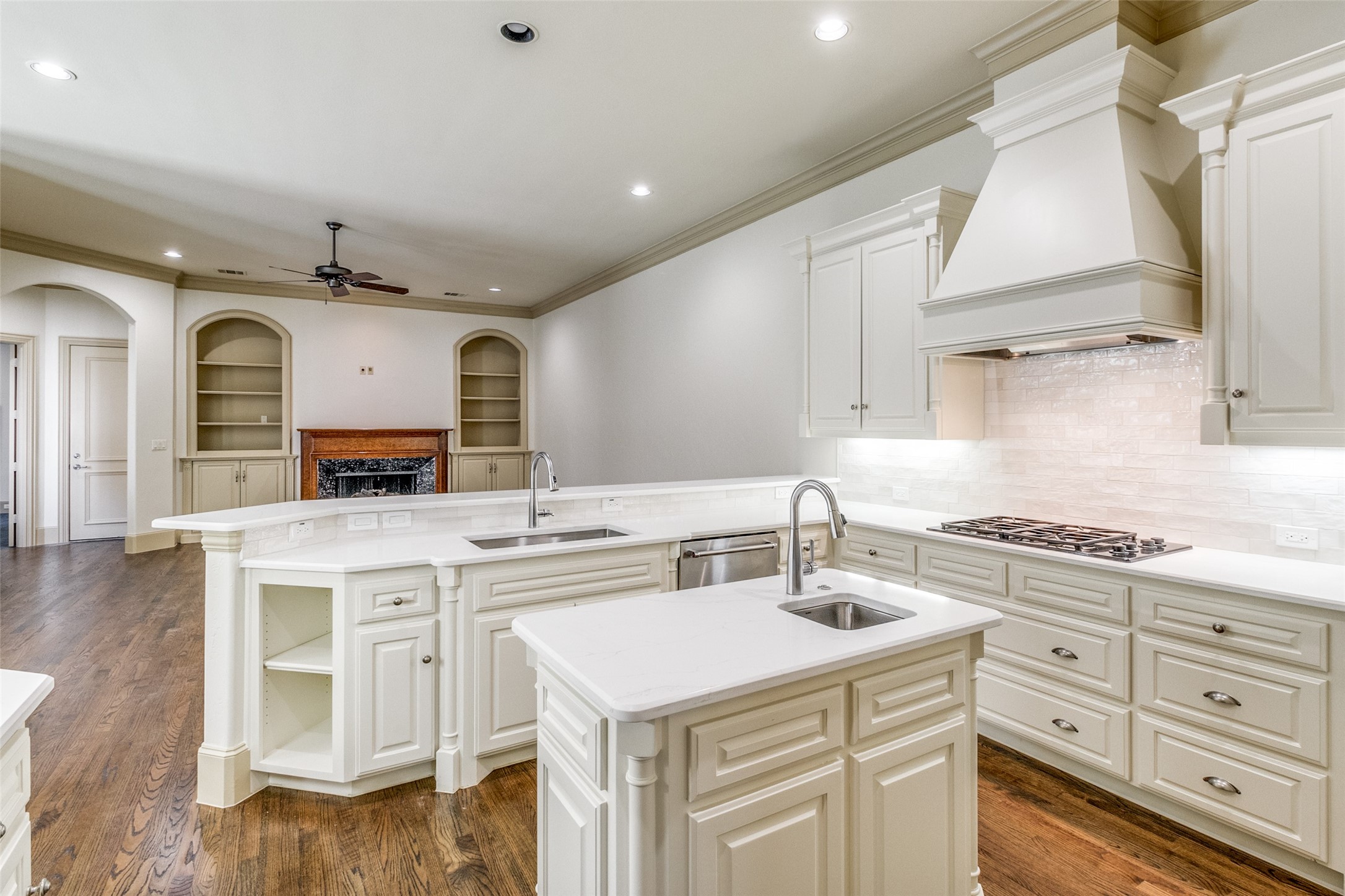 12119 Lueders Lane , Dallas, TX, 75230 | 20921811 | Realty Texas LLC