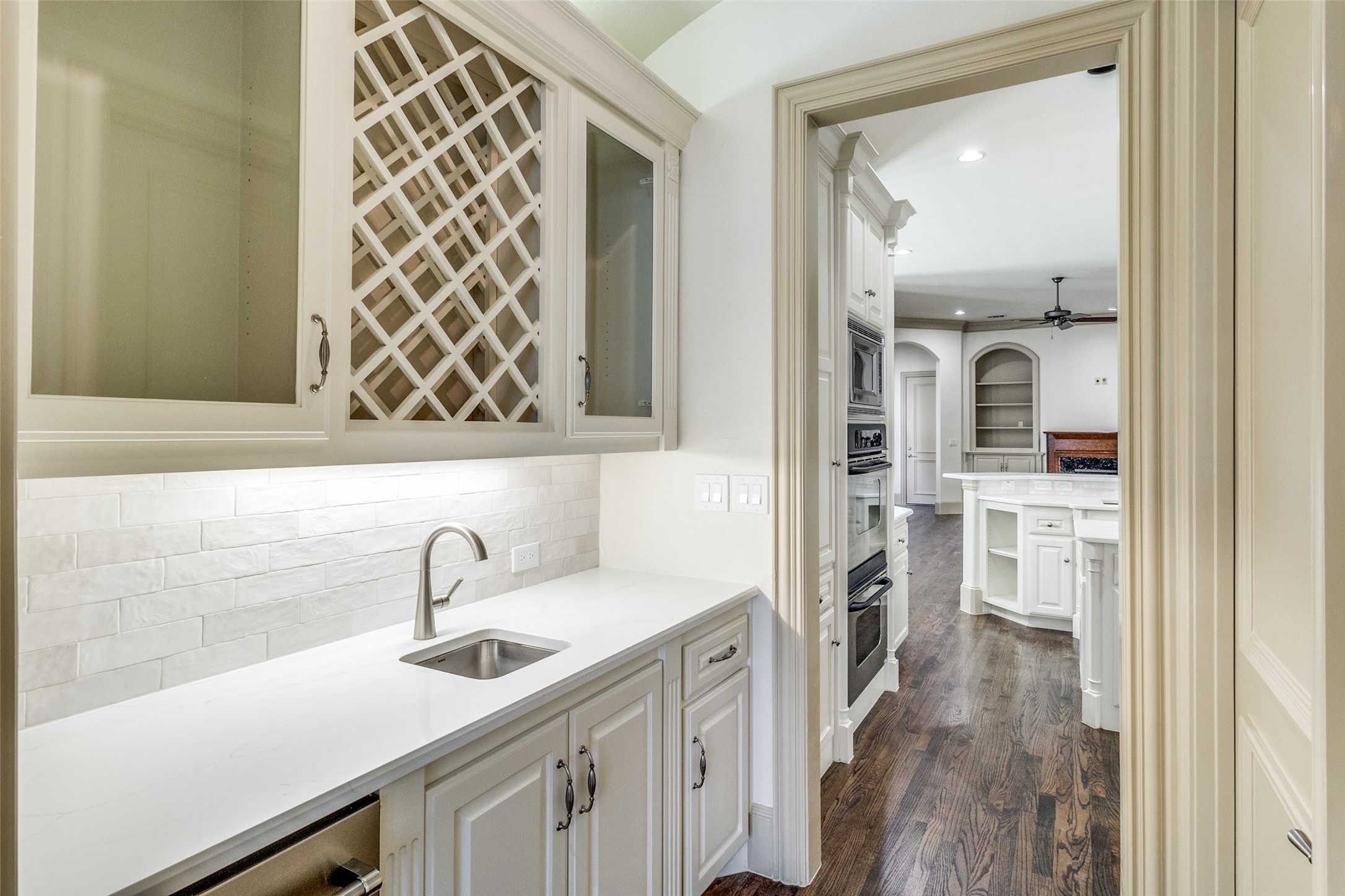 12119 Lueders Lane , Dallas, TX, 75230 | 20921811 | Realty Texas LLC