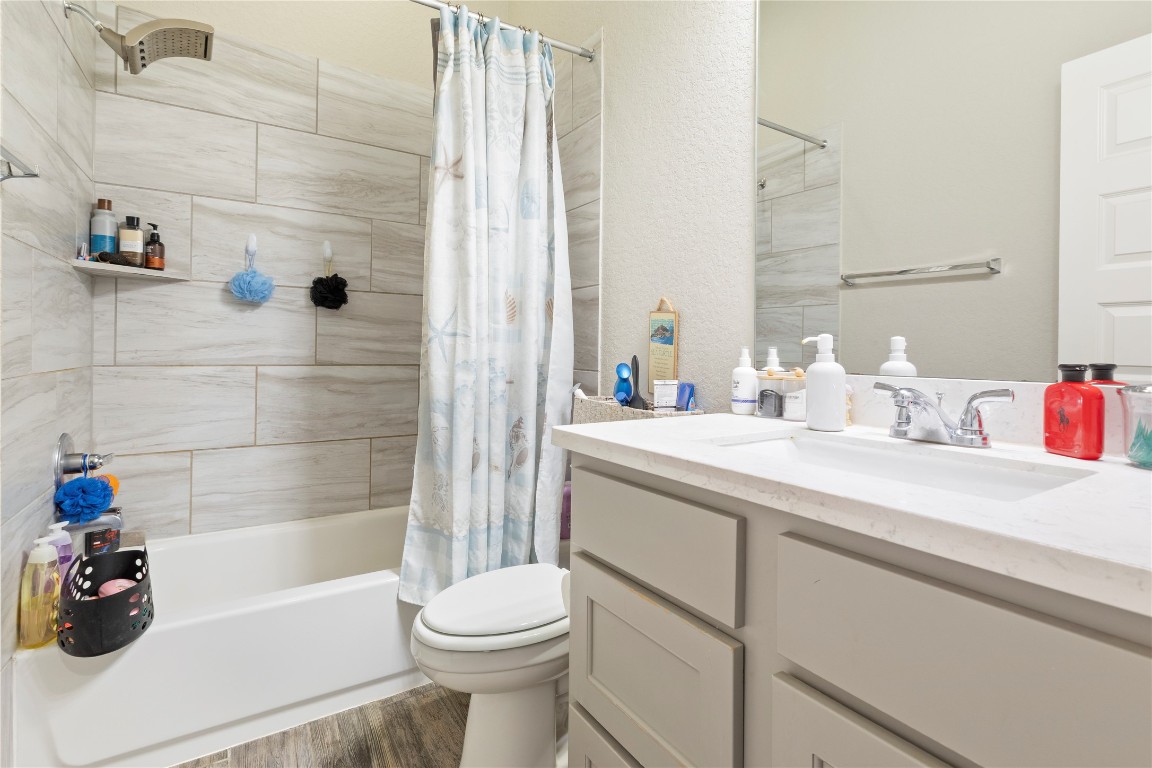 3105 High Meadow Street , Seguin, TX, 78155 | 4187029 | Realty Texas LLC