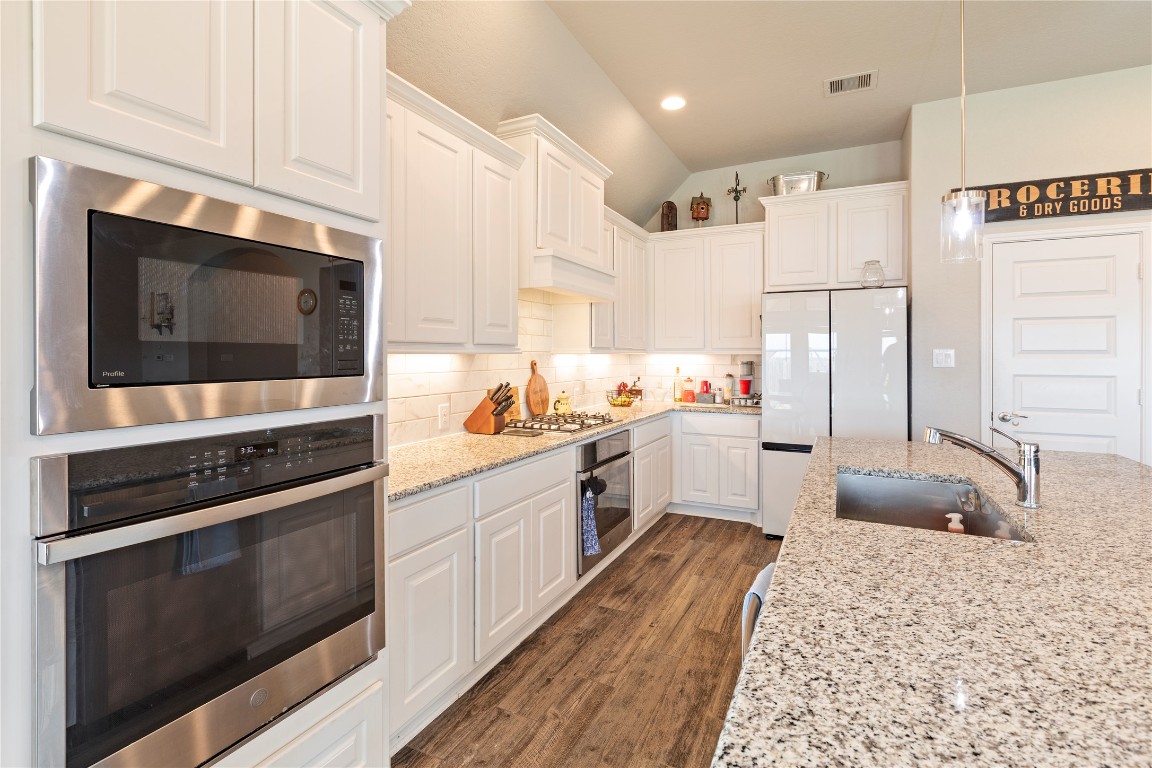 3105 High Meadow Street , Seguin, TX, 78155 | 4187029 | Realty Texas LLC