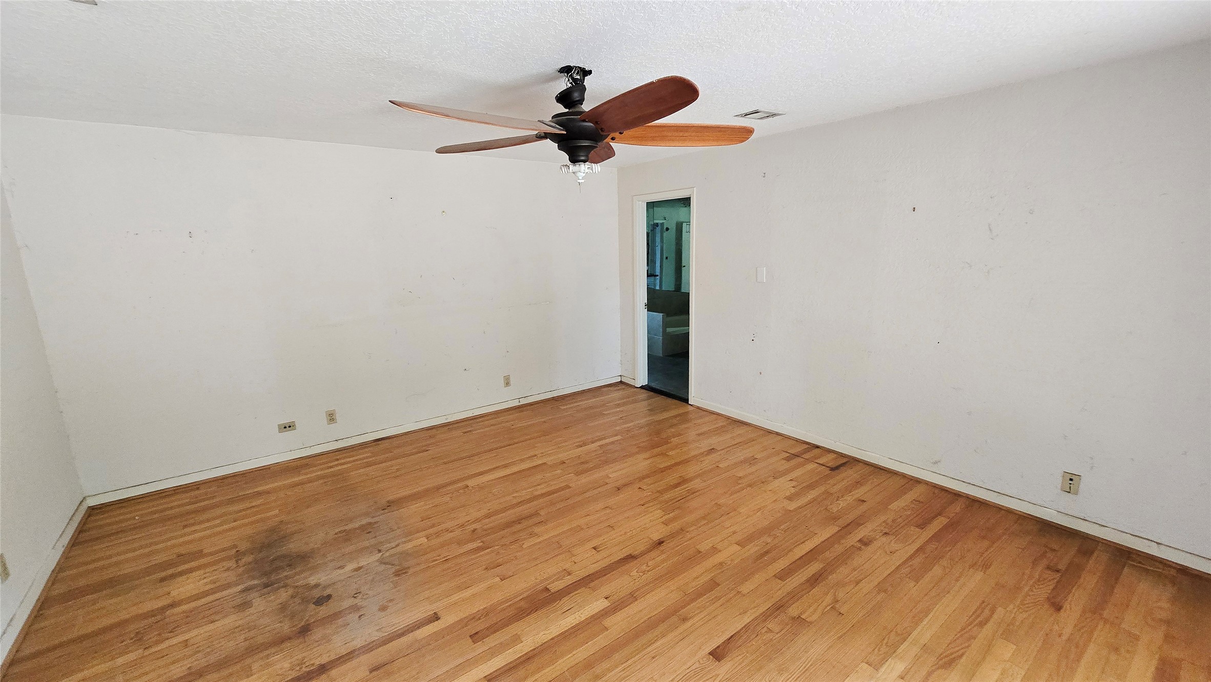 15302 Lakeview Drive , Jersey Village, TX, 77040 | 91076936 | Realty Texas LLC