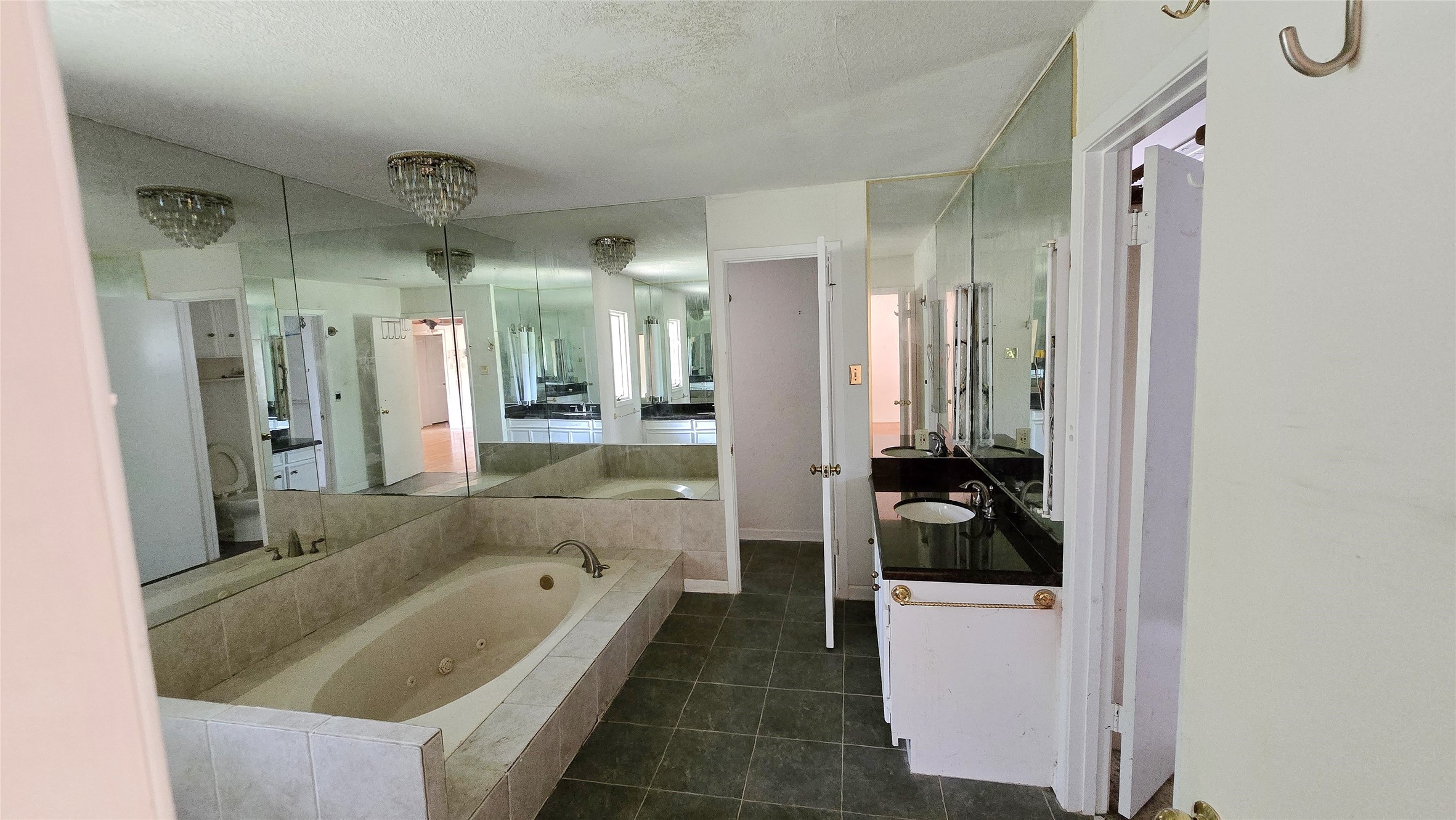 15302 Lakeview Drive , Jersey Village, TX, 77040 | 91076936 | Realty Texas LLC