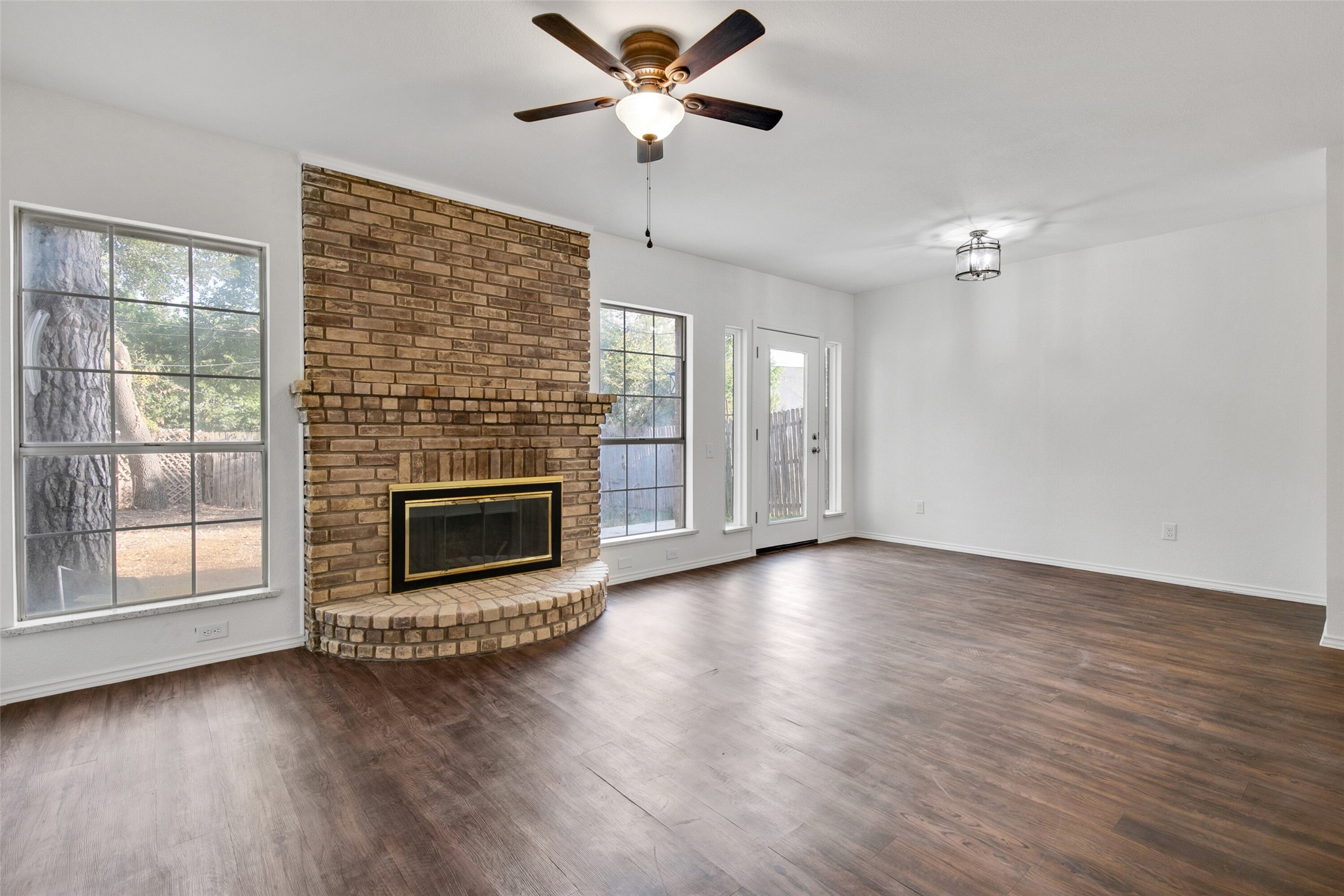 1608 Creek Bank Lane Q , Arlington, TX, 76014 | 20923264 | Realty Texas LLC
