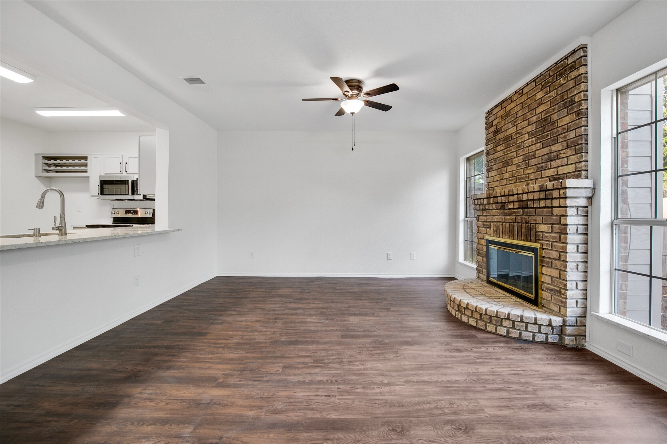 1608 Creek Bank Lane Q , Arlington, TX, 76014 | 20923264 | Realty Texas LLC