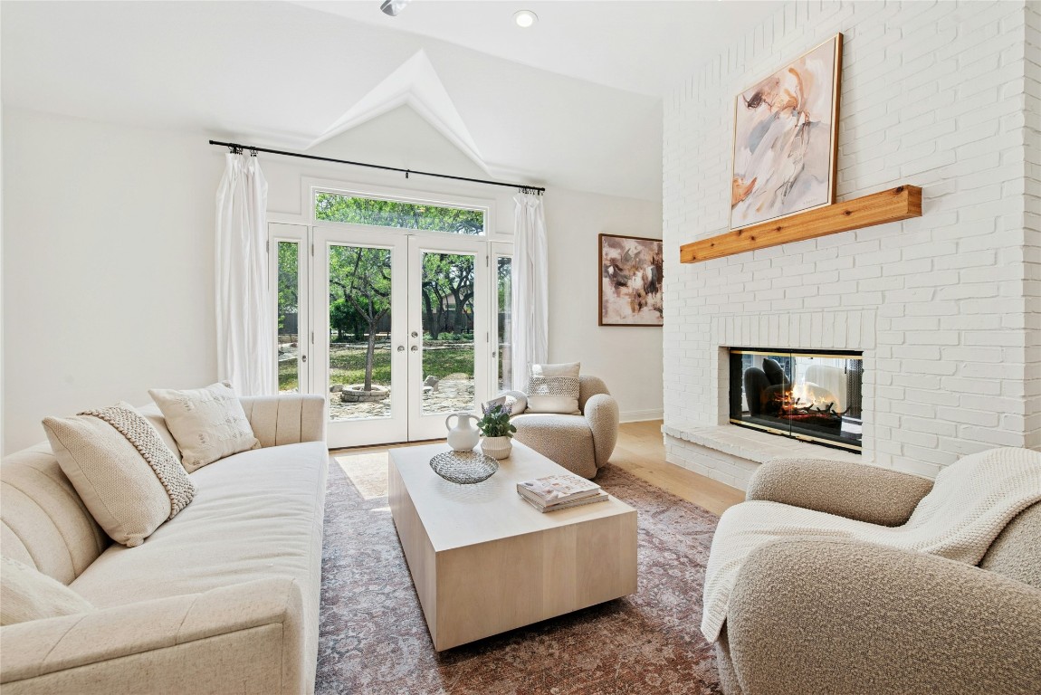 201 Explorer , Lakeway, TX, 78734 | 6050476 | Realty Texas LLC