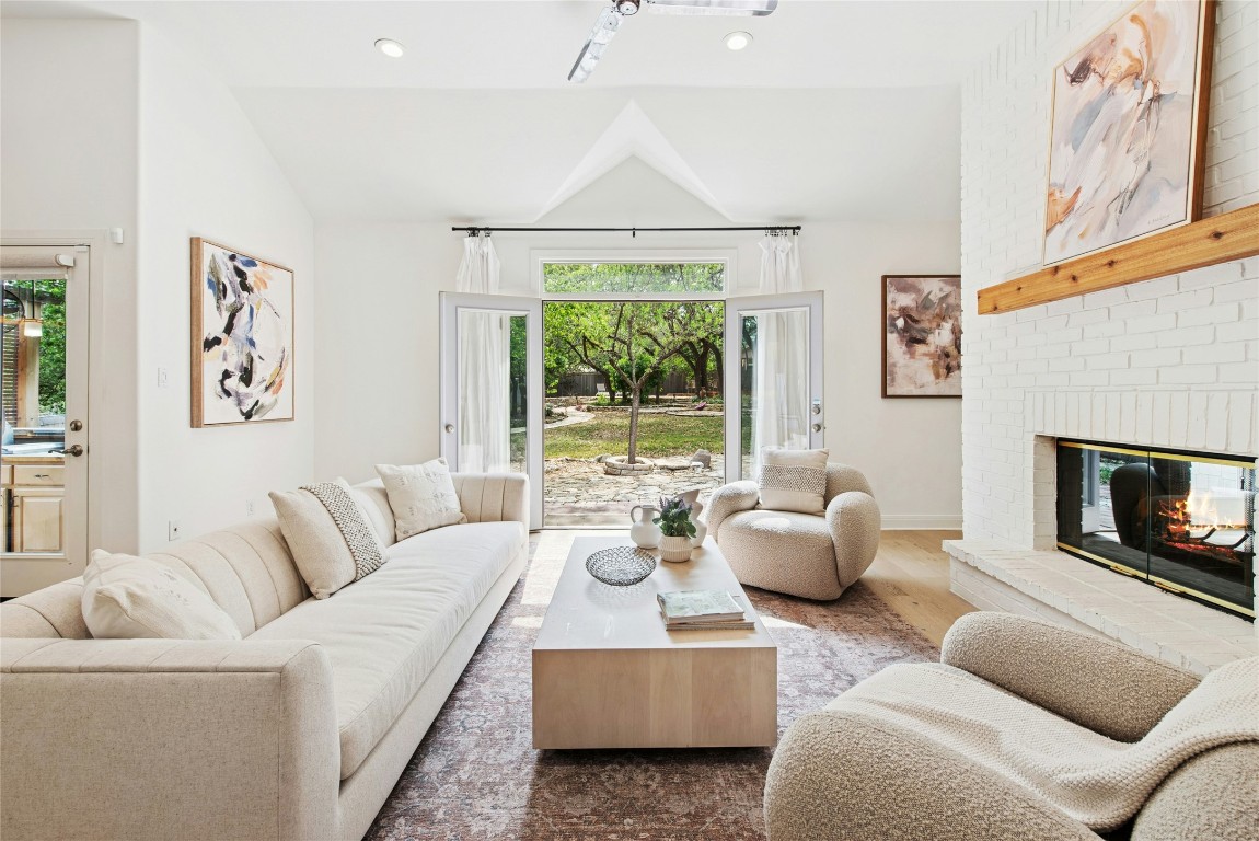 201 Explorer , Lakeway, TX, 78734 | 6050476 | Realty Texas LLC
