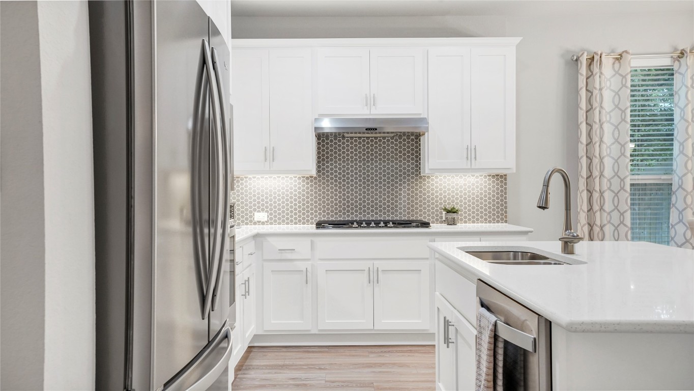 1621 Winding Stream Trail , Leander, TX, 78641 | 4638000 | Realty Texas LLC