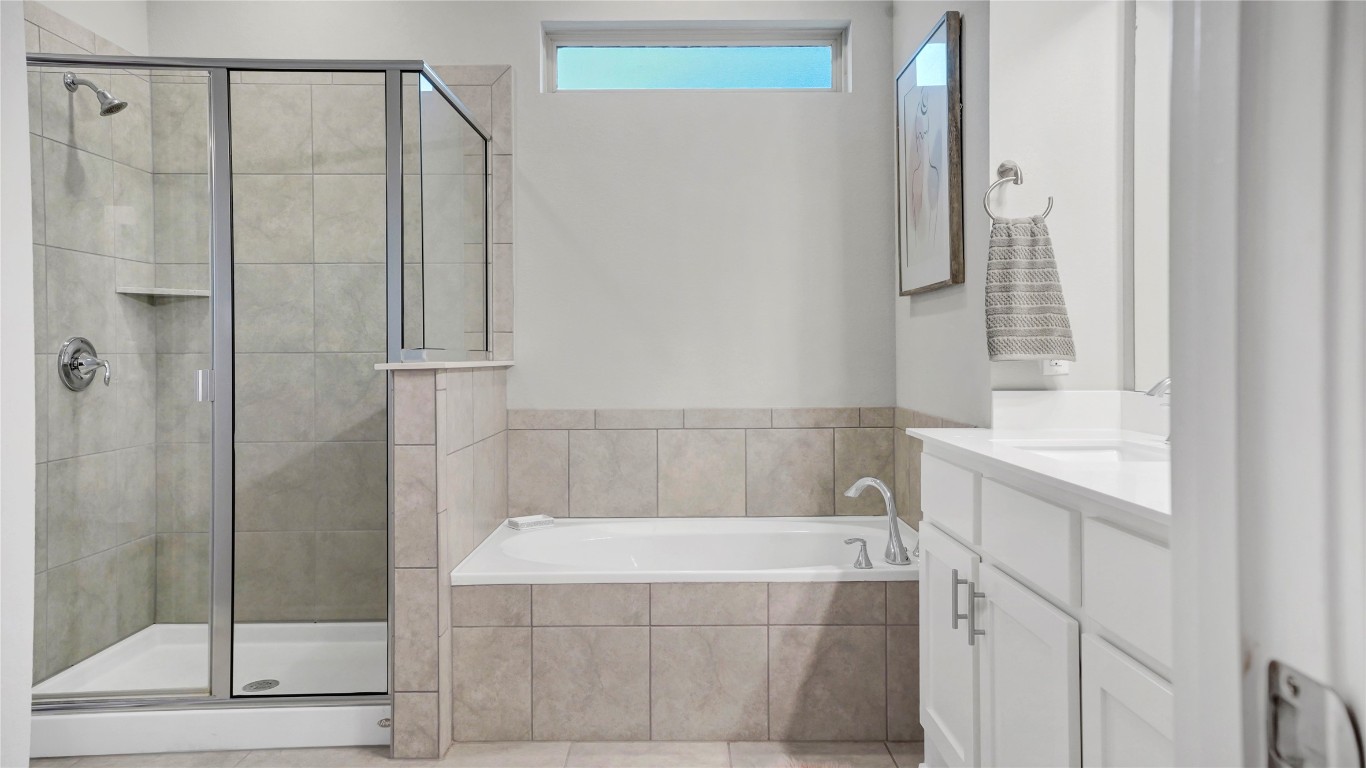 1621 Winding Stream Trail , Leander, TX, 78641 | 4638000 | Realty Texas LLC