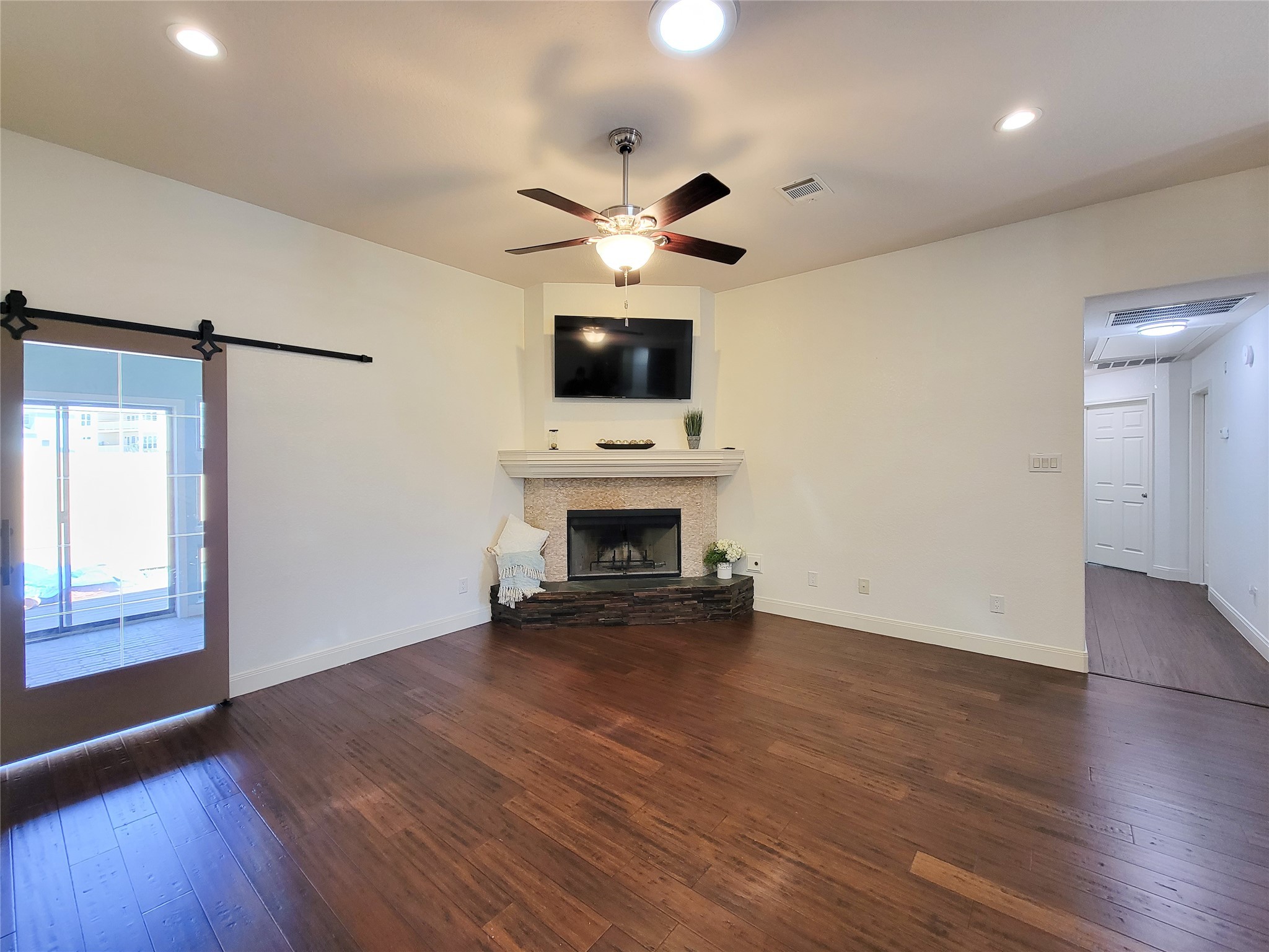 4021 Fatta Drive Drive , Dickinson, TX, 77539 | 67255633 | Realty Texas LLC