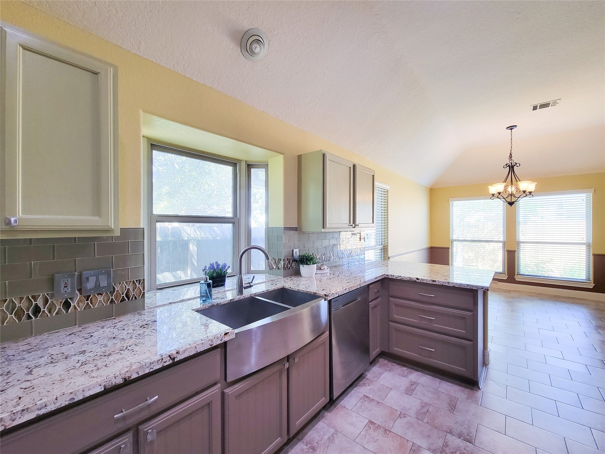 4021 Fatta Drive Drive , Dickinson, TX, 77539 | 67255633 | Realty Texas LLC