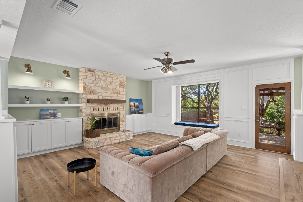 9800 Knotty Pine Cove , Austin, TX, 78750 | 4411578 | Realty Texas LLC