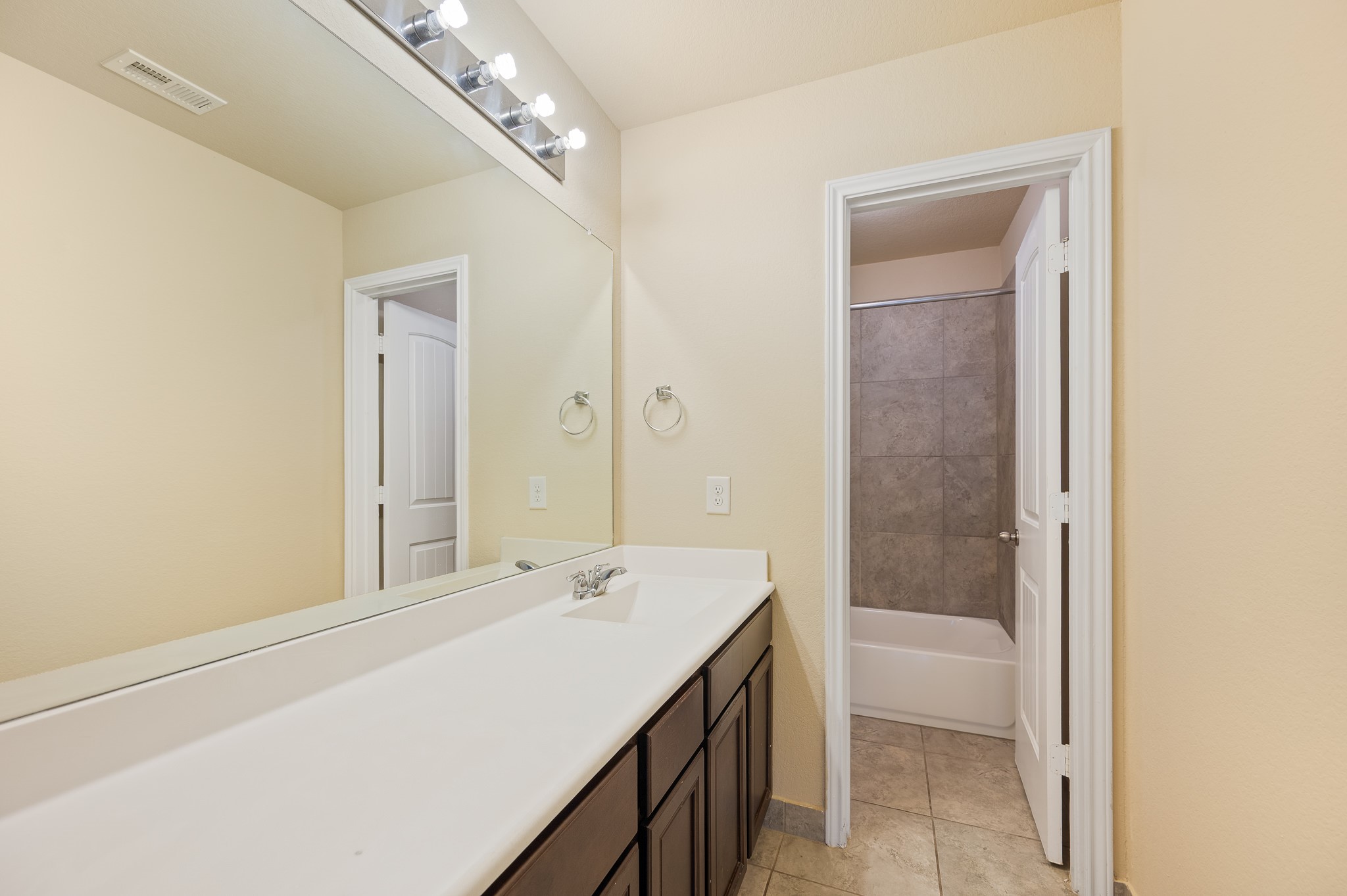 3530 Vivaldi Drive , Katy, TX, 77493 | 72360067 | Realty Texas LLC