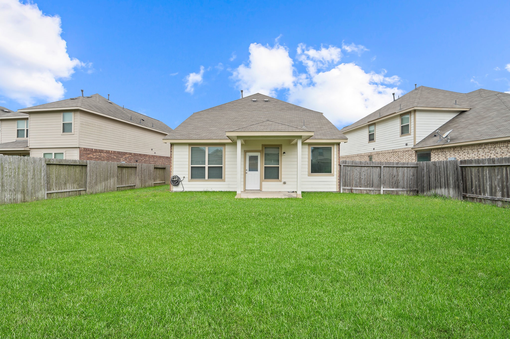 3530 Vivaldi Drive , Katy, TX, 77493 | 72360067 | Realty Texas LLC