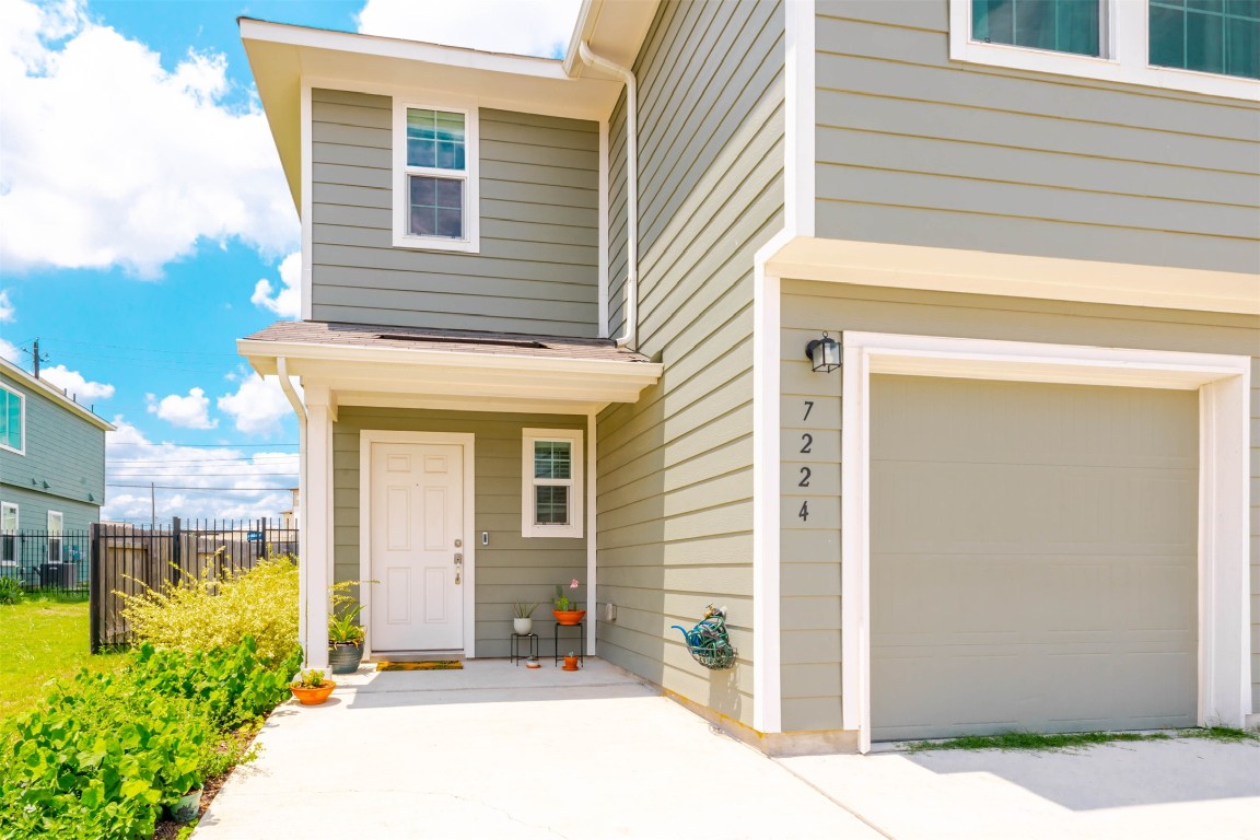 7224 Dancing Wind Lane , Del Valle, TX, 78617 | 2220043 | Realty Texas LLC