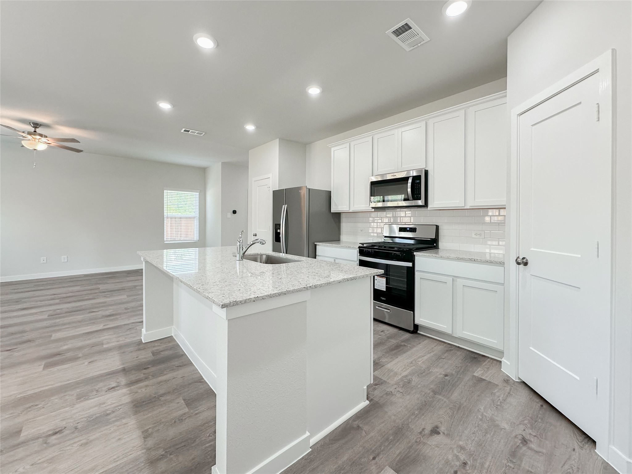7806 Alset Dr , Magnolia, TX, 77354 | 35473383 | Realty Texas LLC
