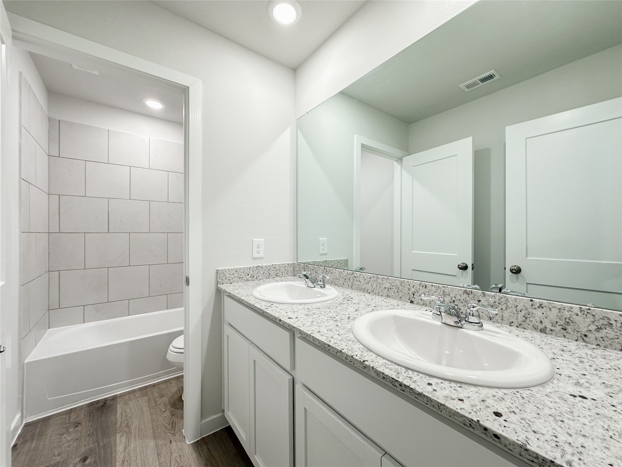 7806 Alset Dr , Magnolia, TX, 77354 | 35473383 | Realty Texas LLC